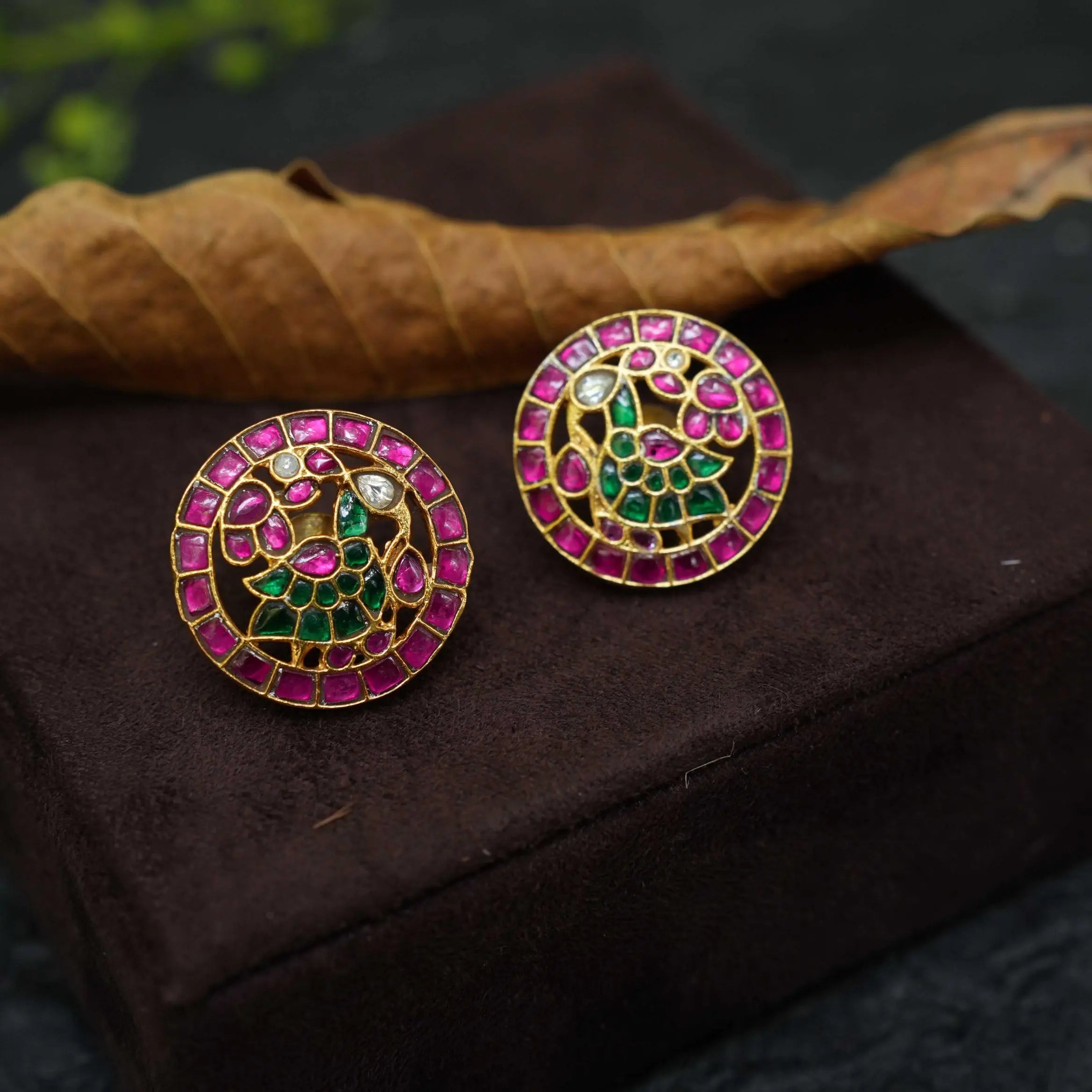 Aadrika Polki Ear stud