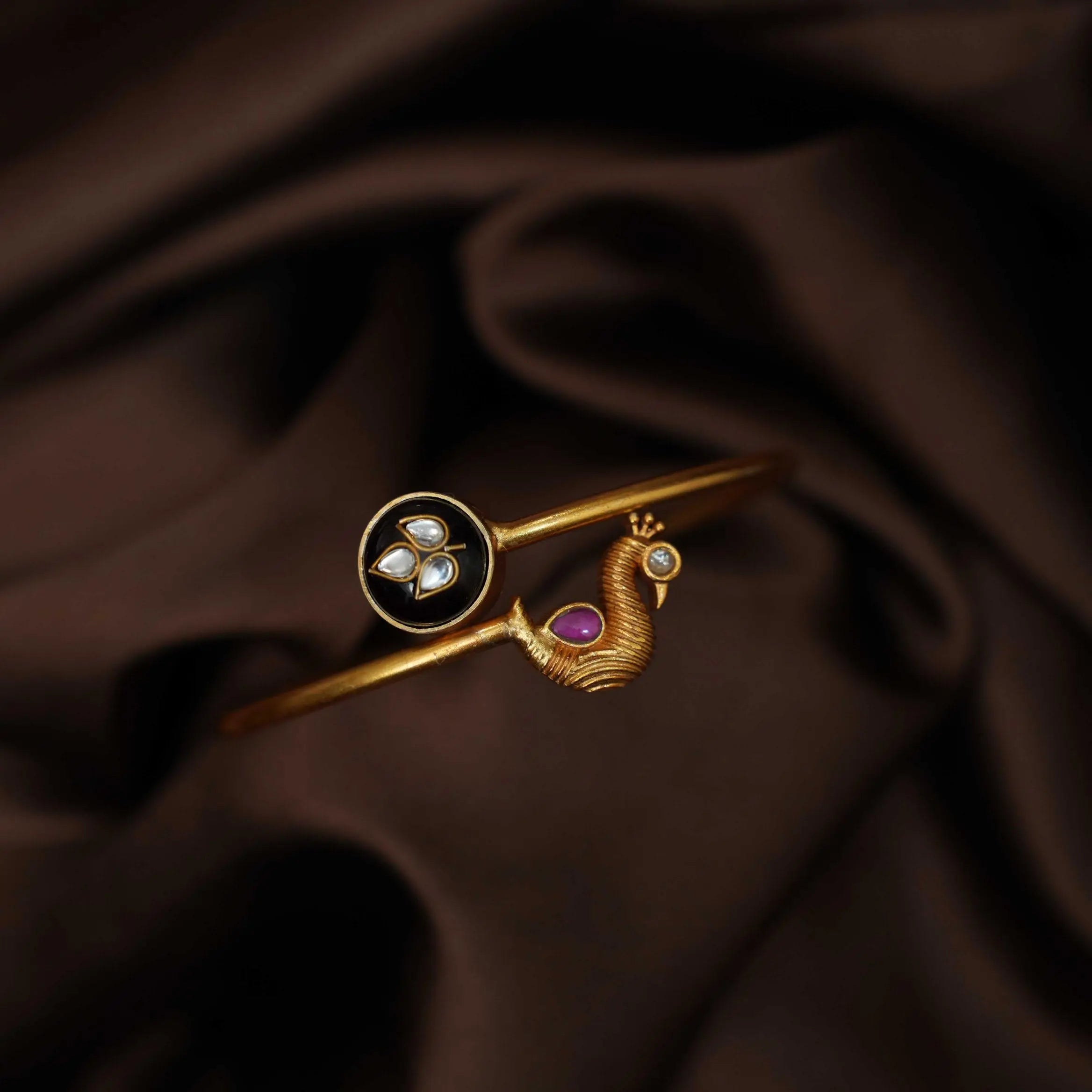 Aahna Silver Kada Bangle