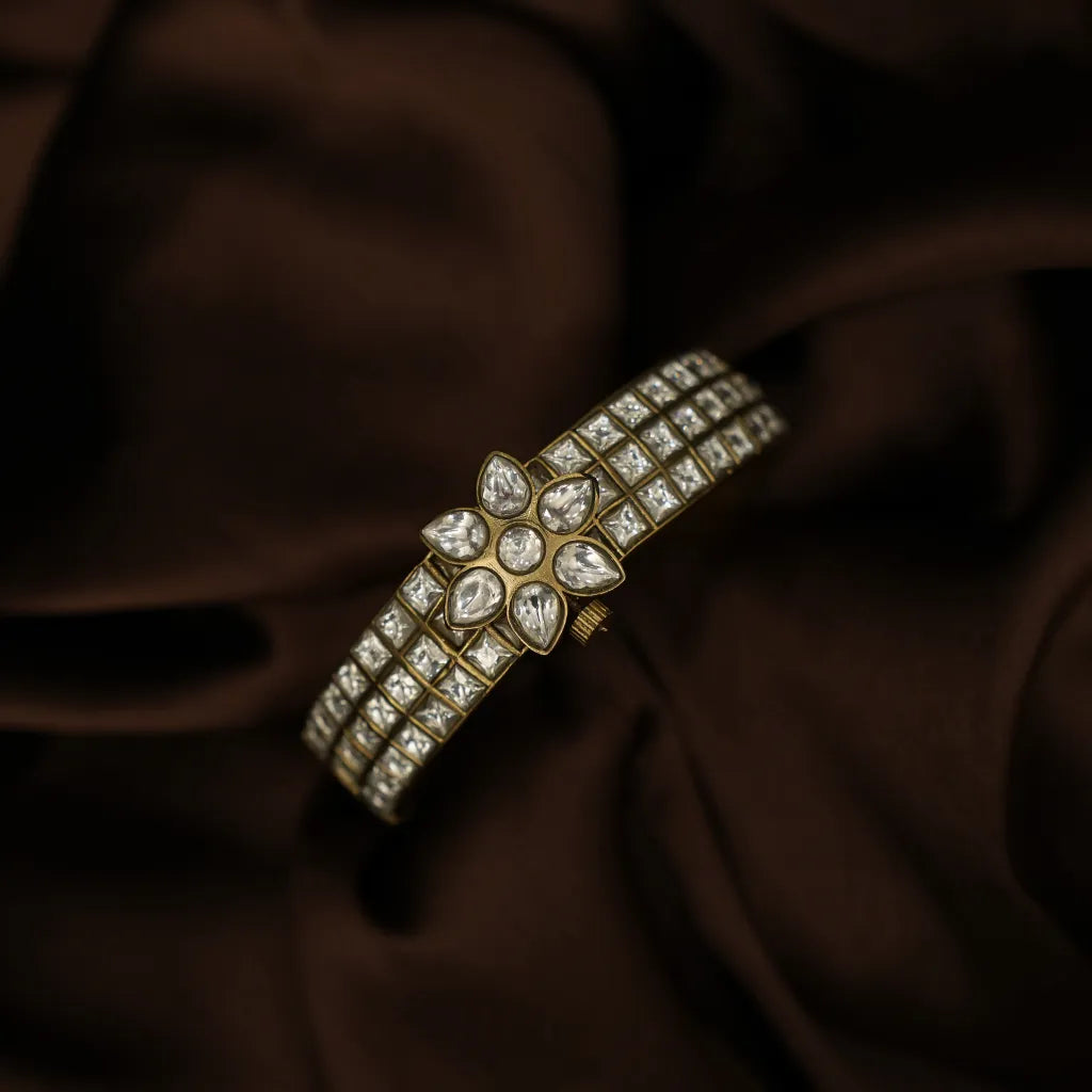Aakesh Polki Bangle - White