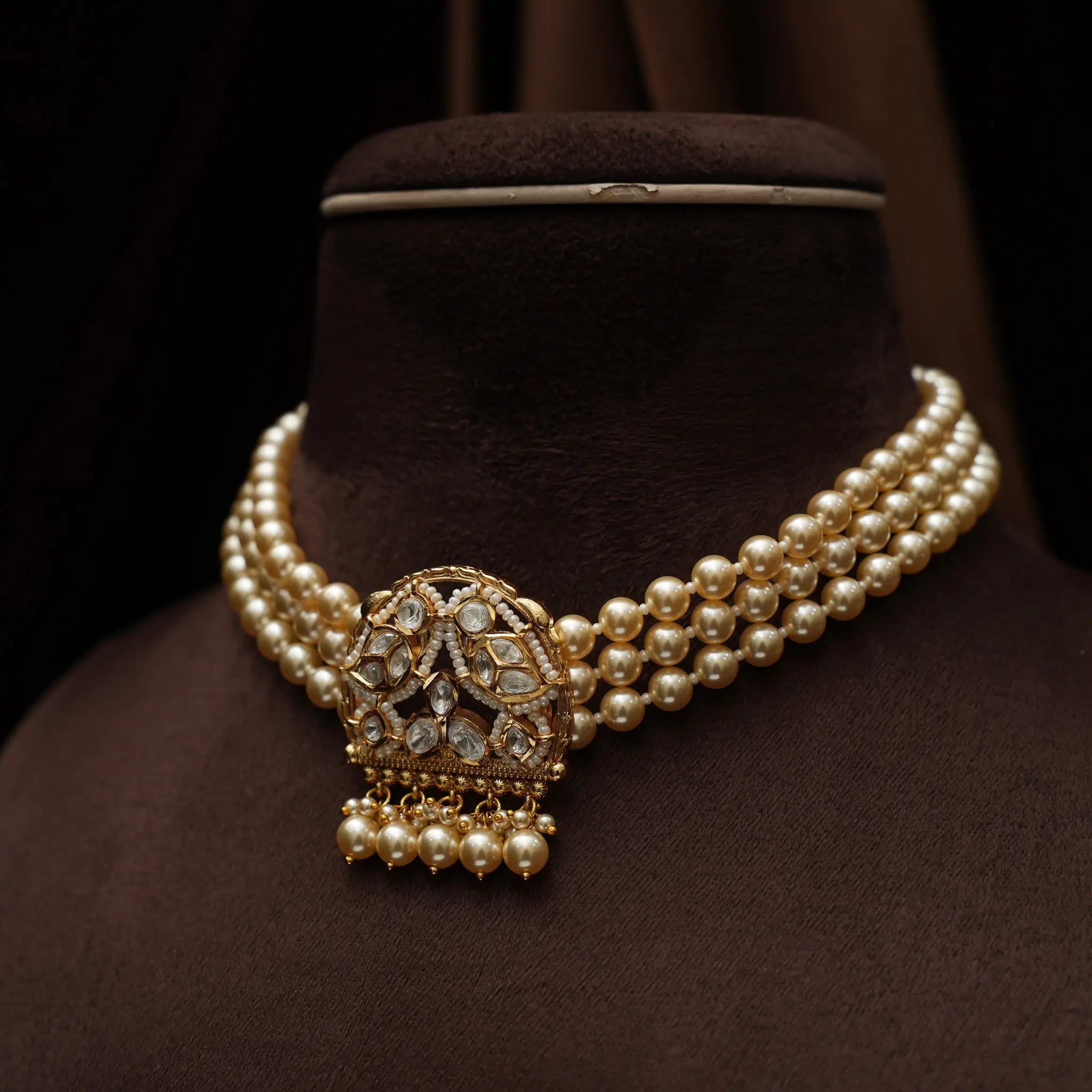 Aapti Beaded Choker - Pearl