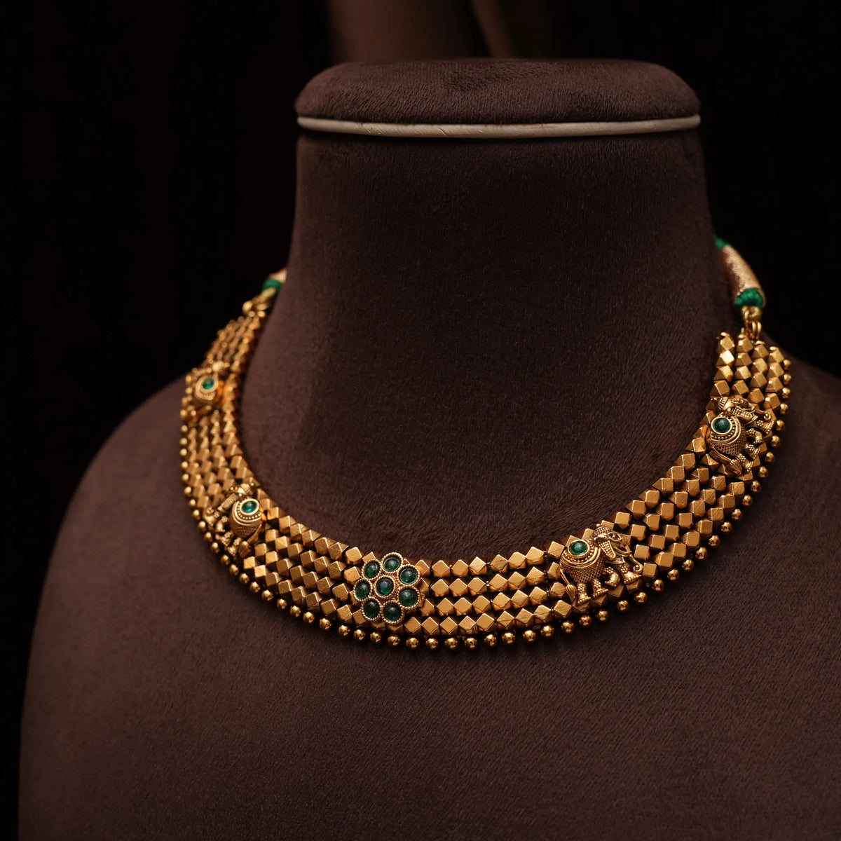 Aardita Antique Choker - Green