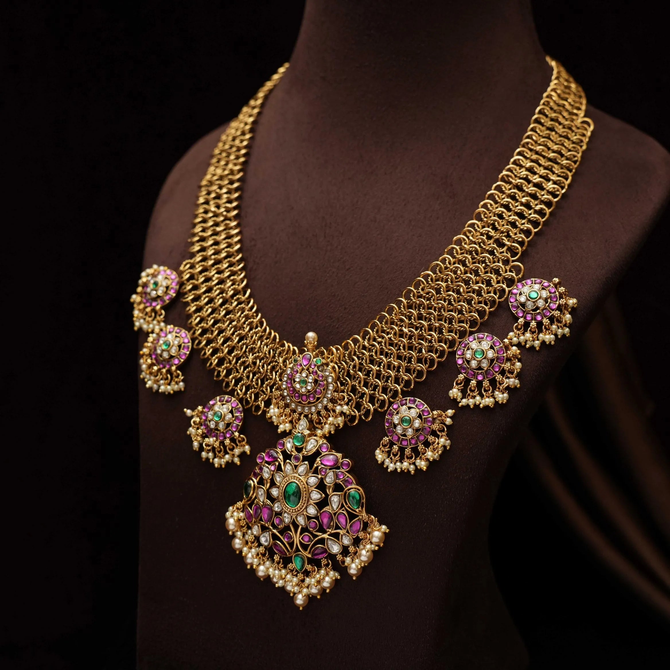 Aarjav Antique Necklace