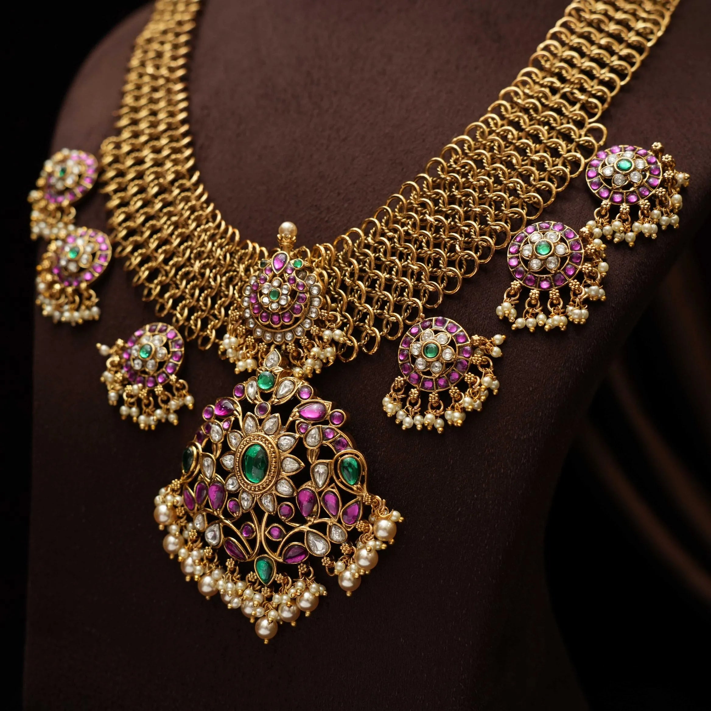 Aarjav Antique Necklace