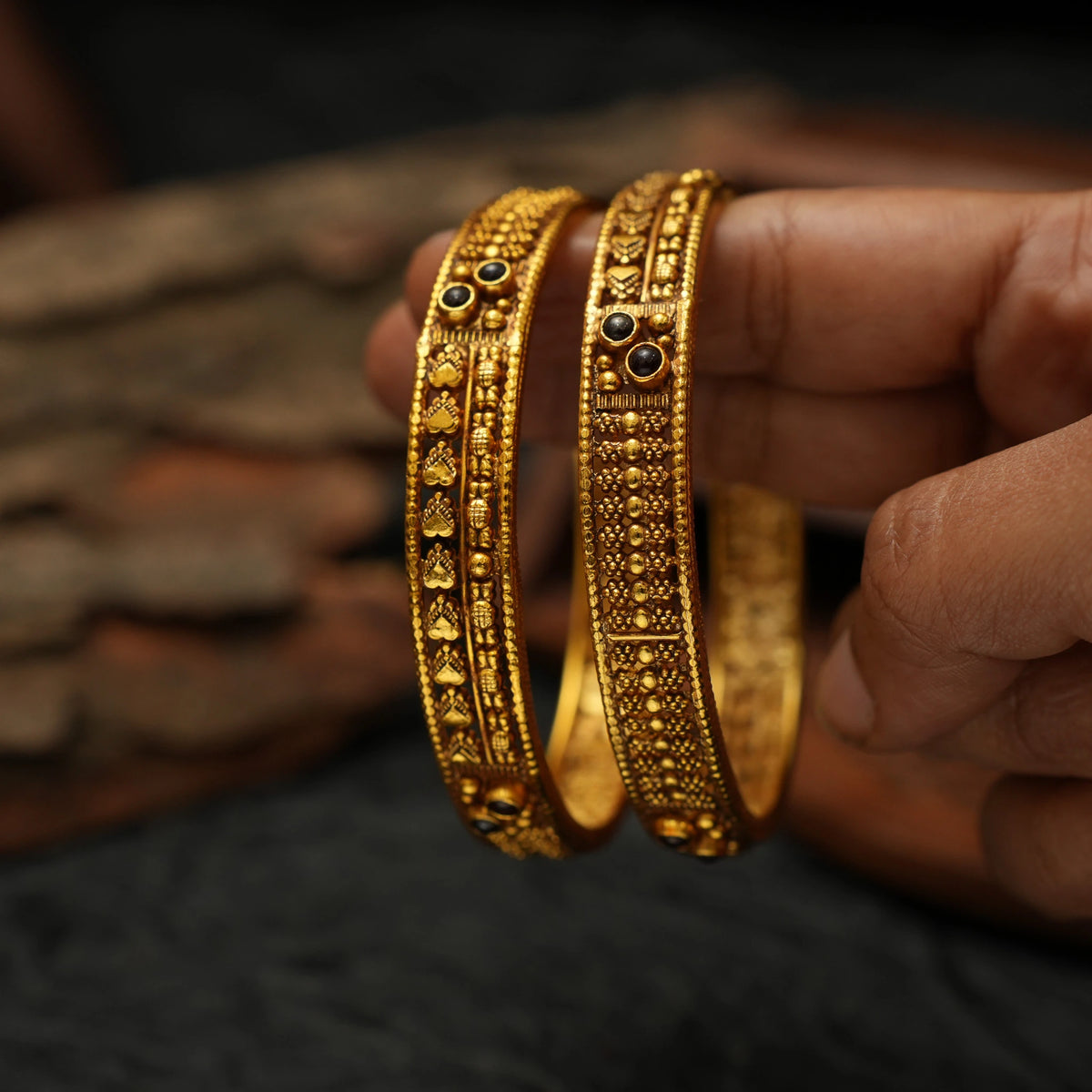 Aarna Silver Bangles