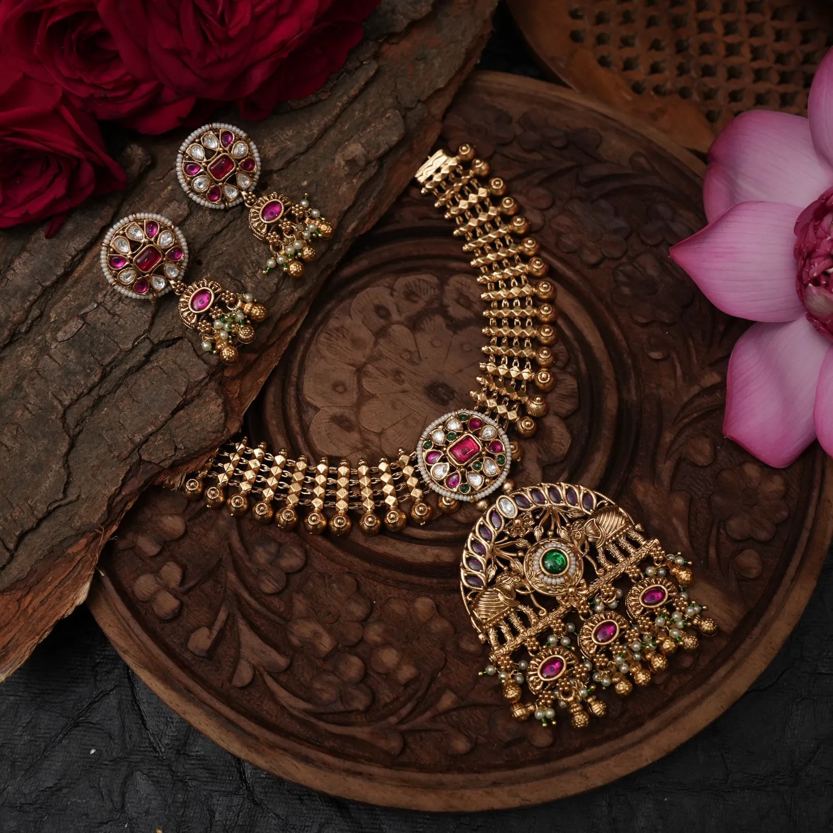 Aaruthira Antique Necklace