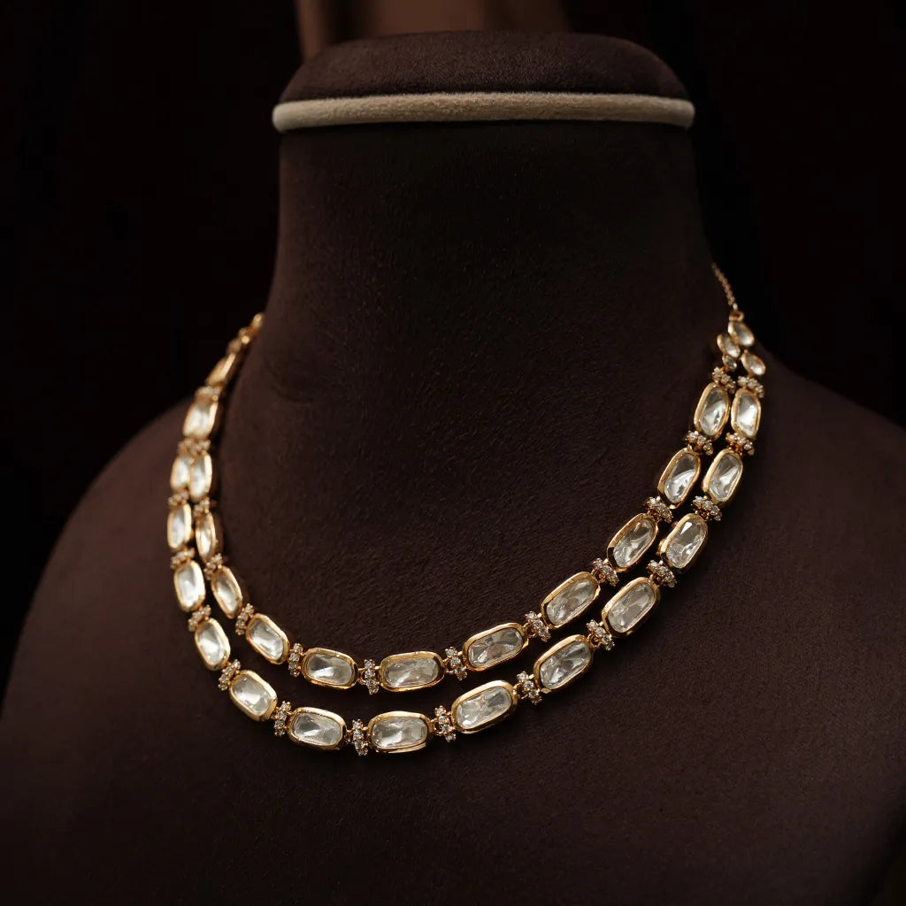 Aaryahi Victorian Necklace