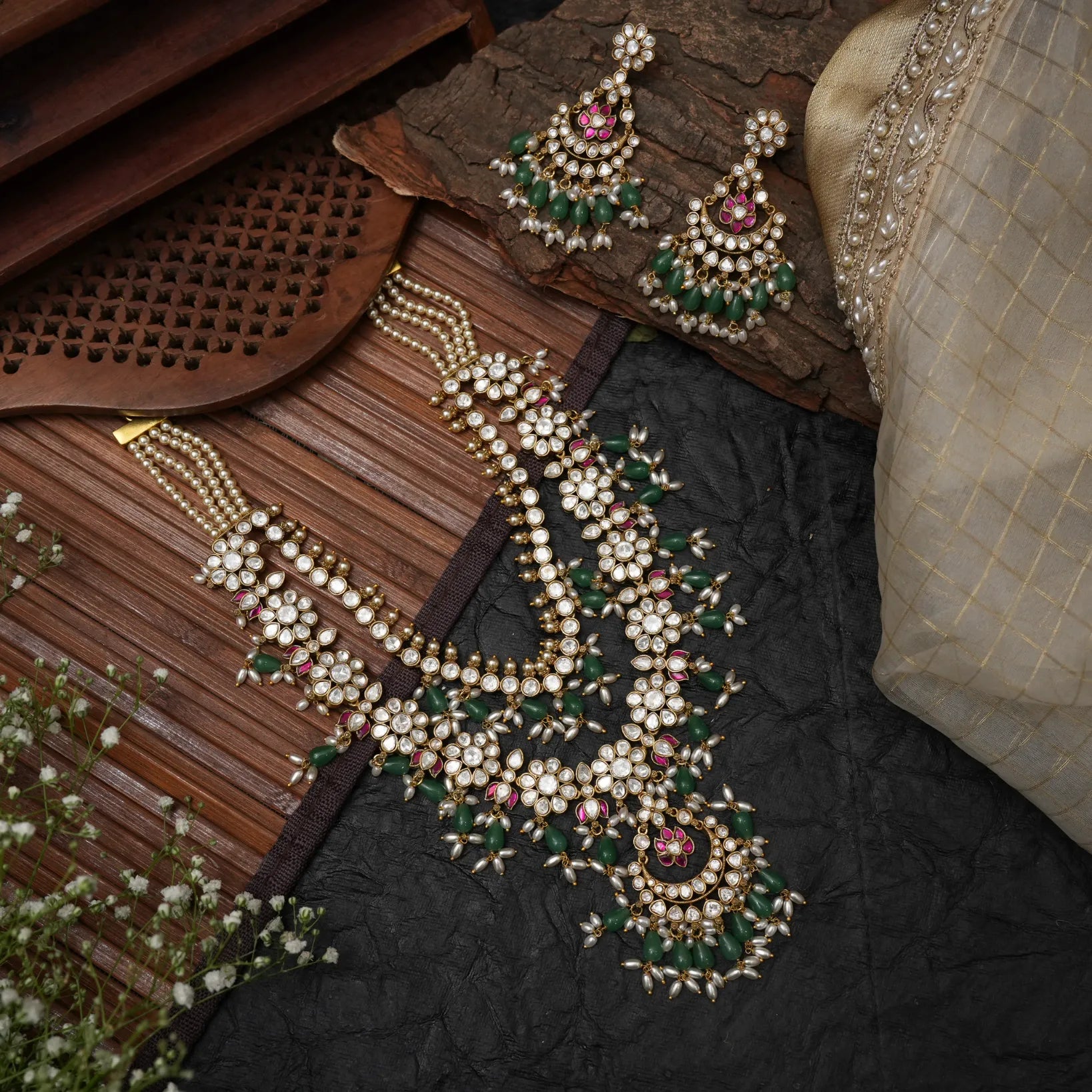 Achira Victorian Polki Necklace