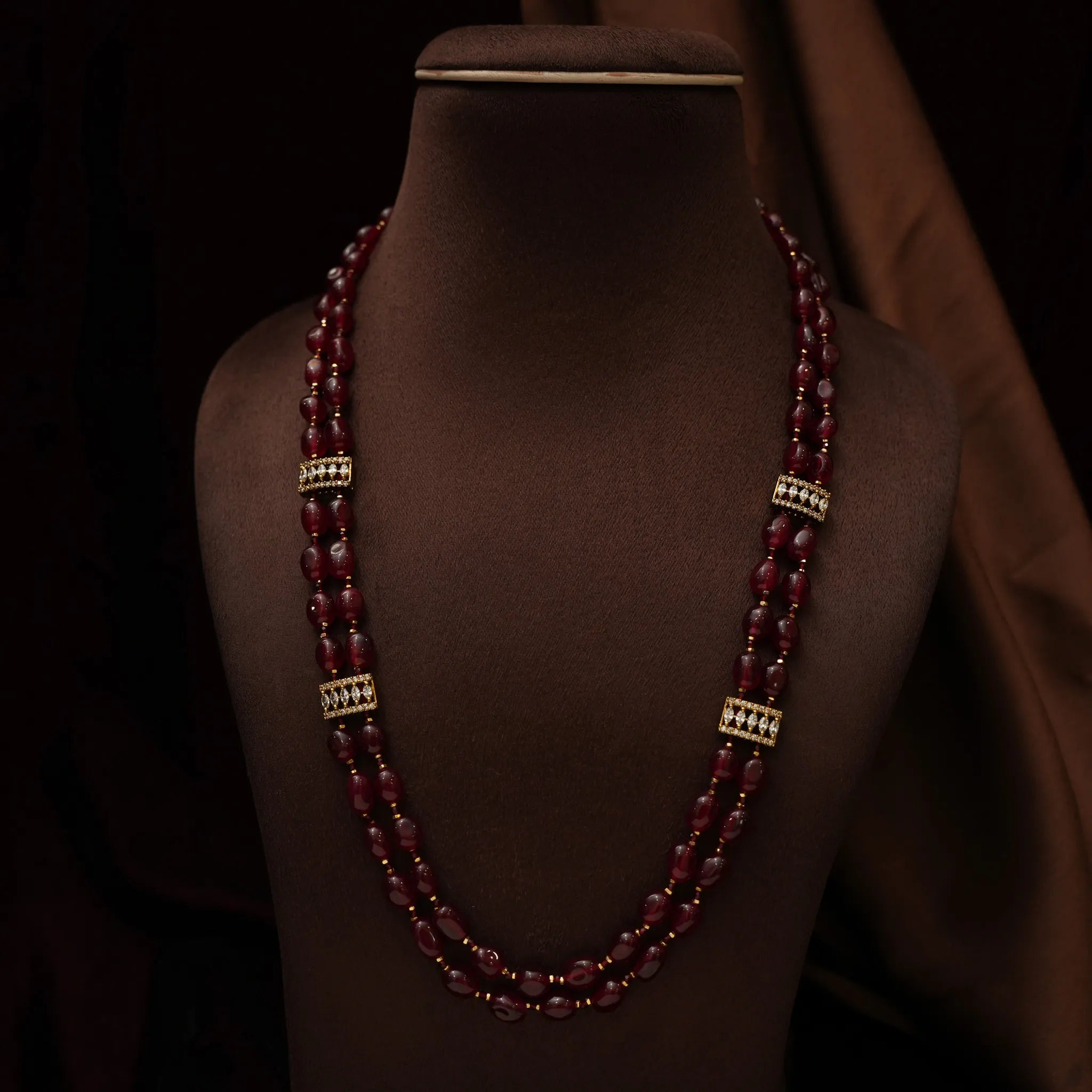 Adhiratha Beaded Necklace - Red