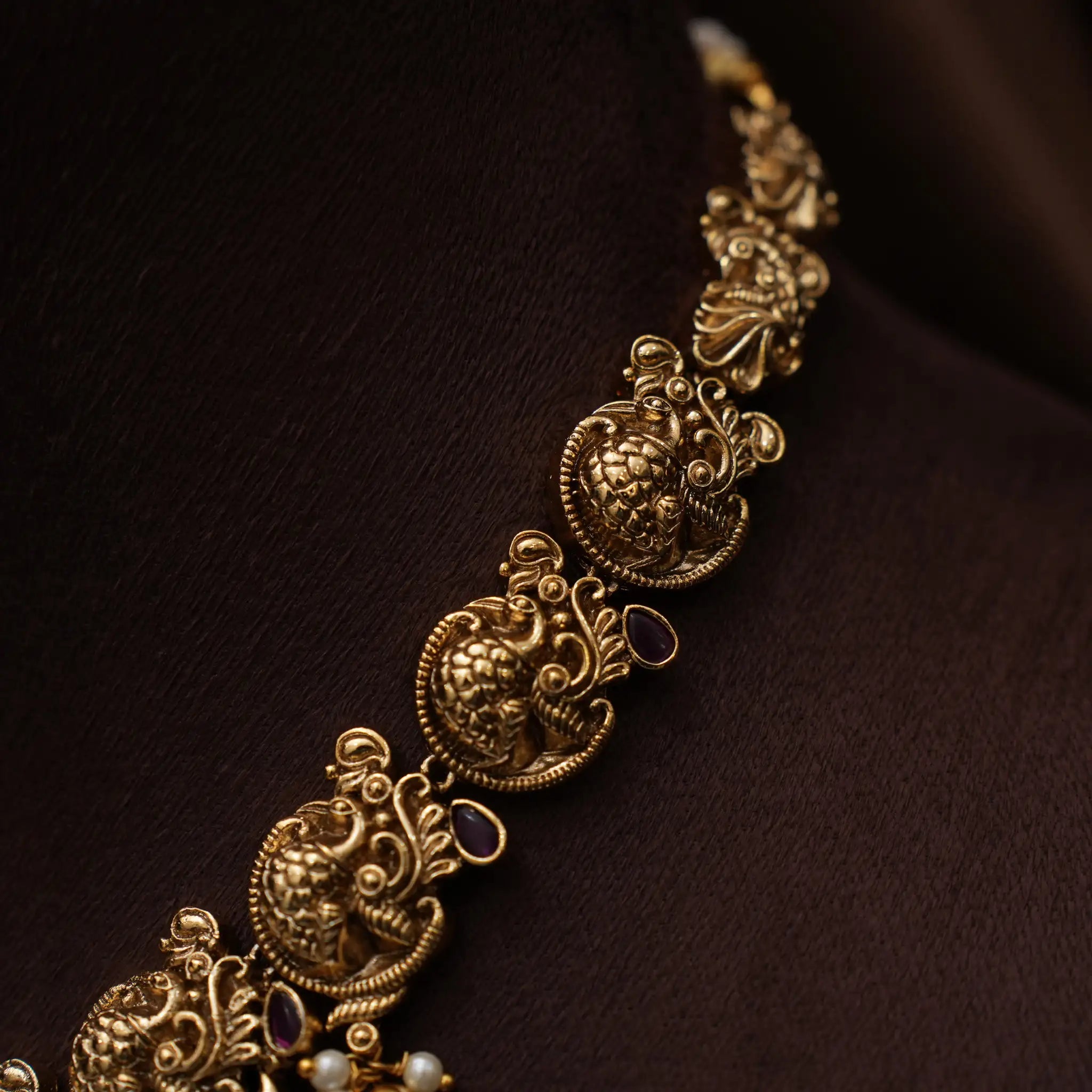 Adhutiya Antique Necklace