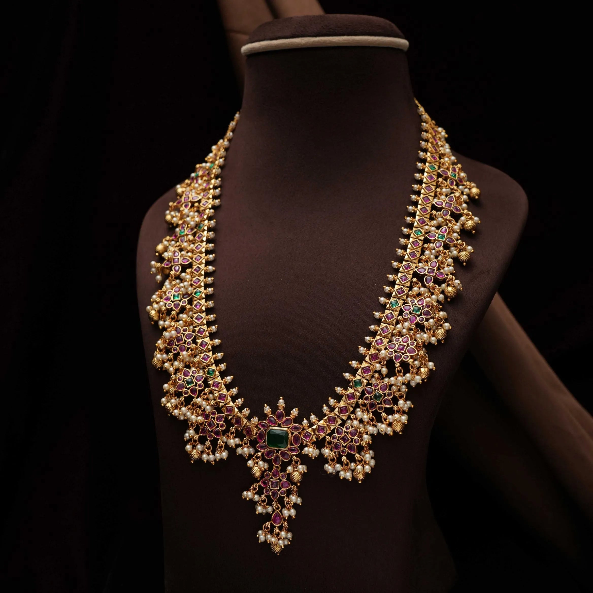 Advika Guttupusulu Necklace - Shanu