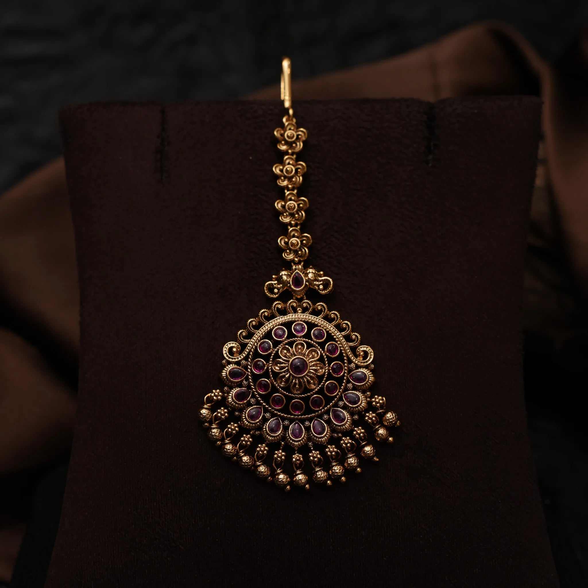 Agastya Antique Tikka - Red
