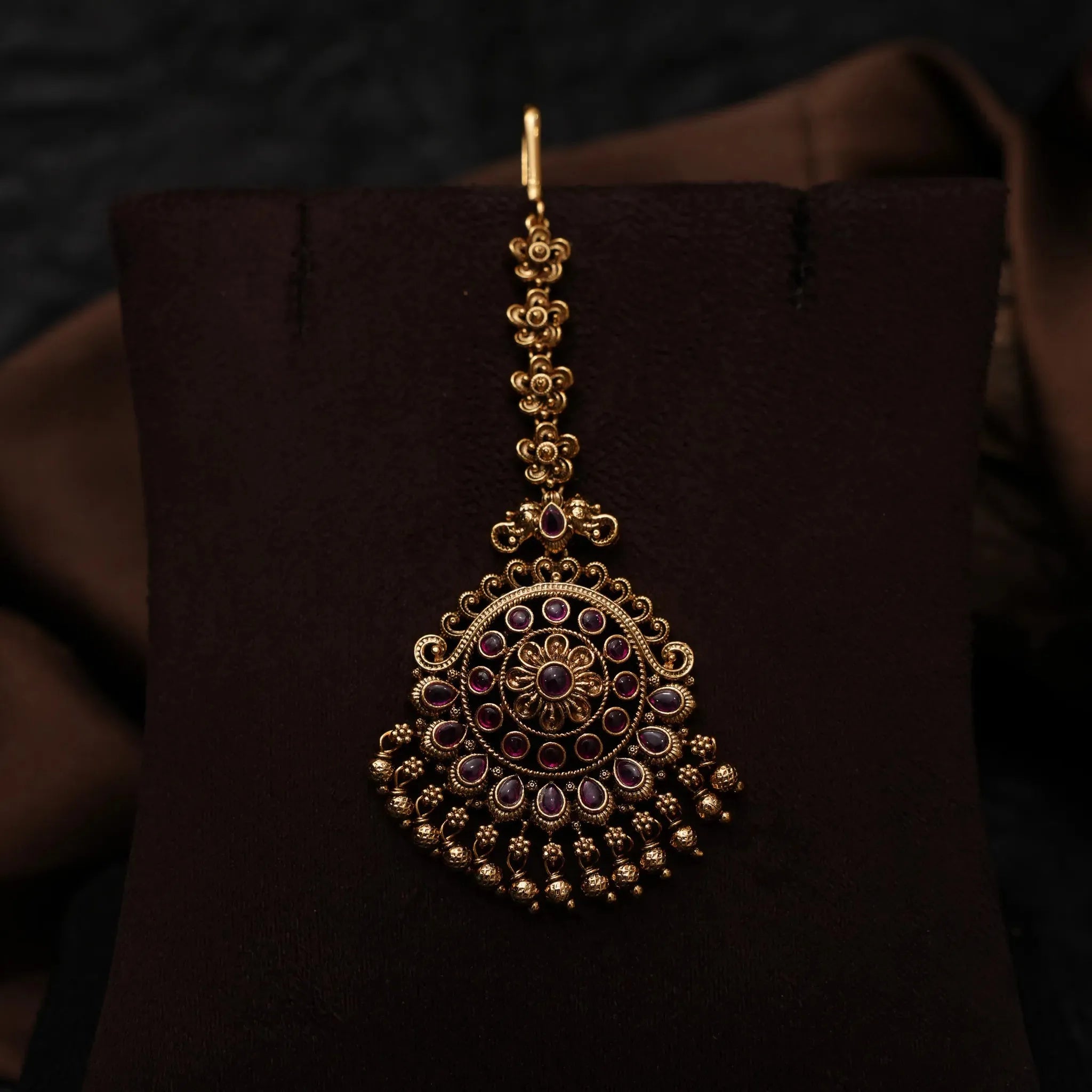 Agastya Antique Tikka - Red