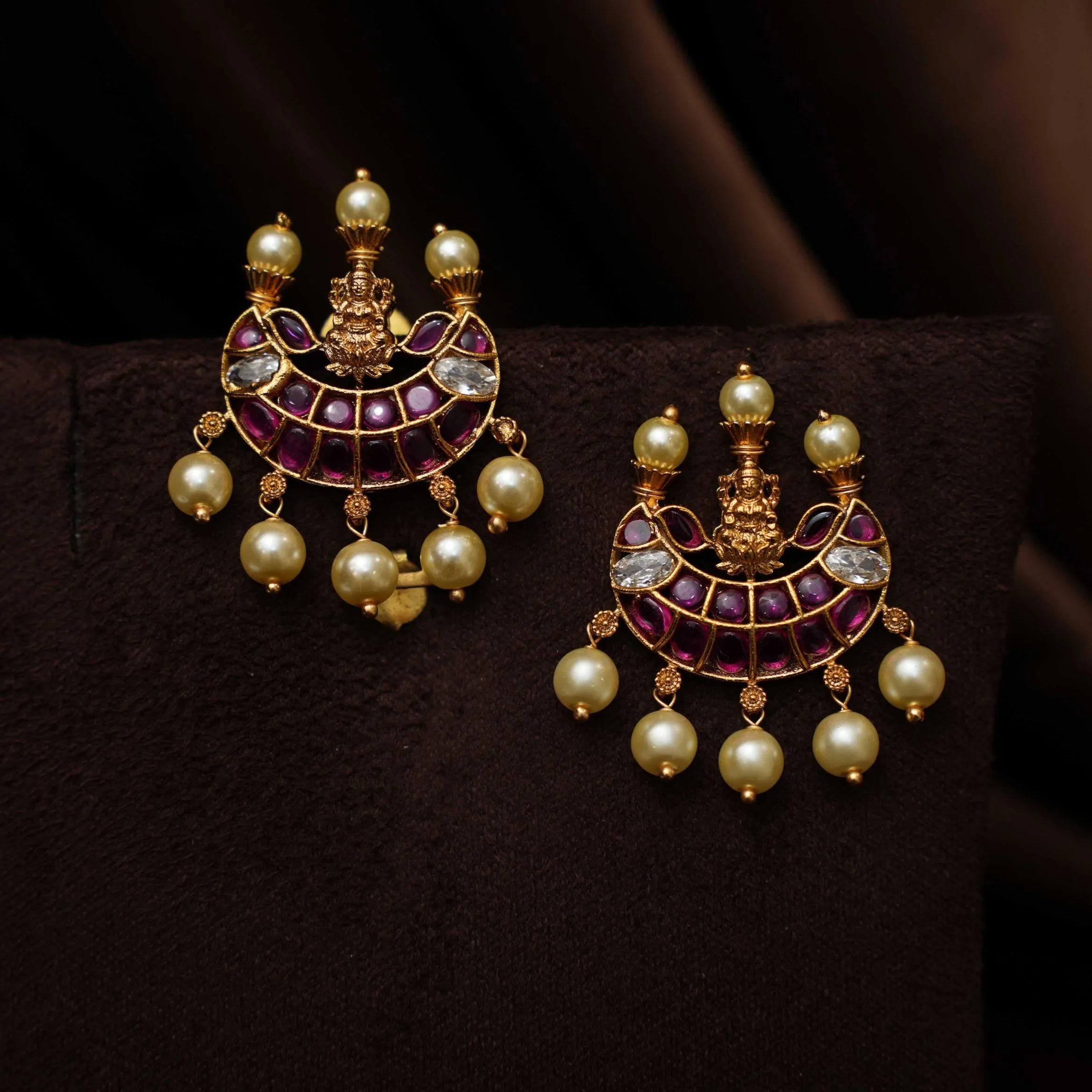 Akhila Antique Ear Stud