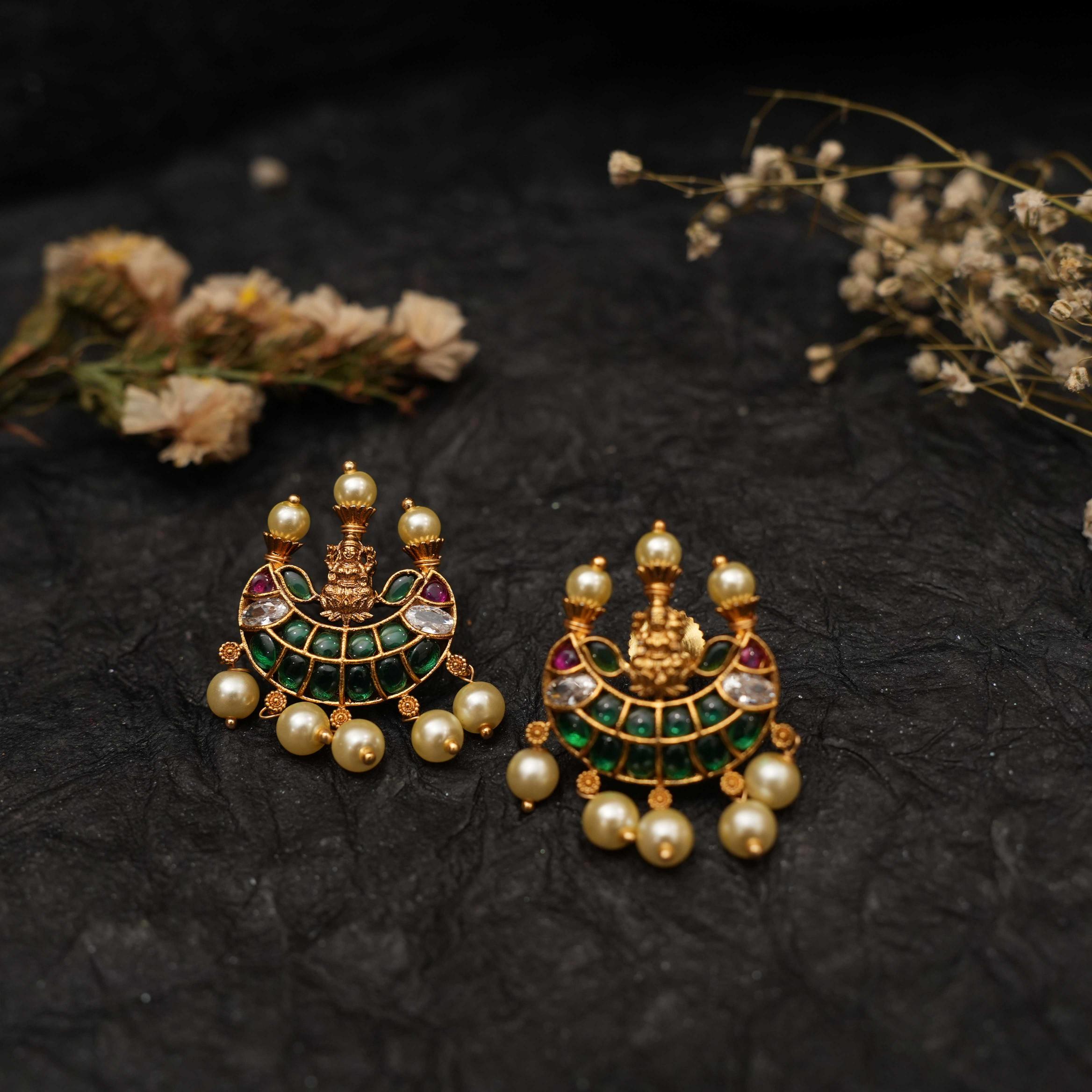 Akhila Antique Ear Stud - Green