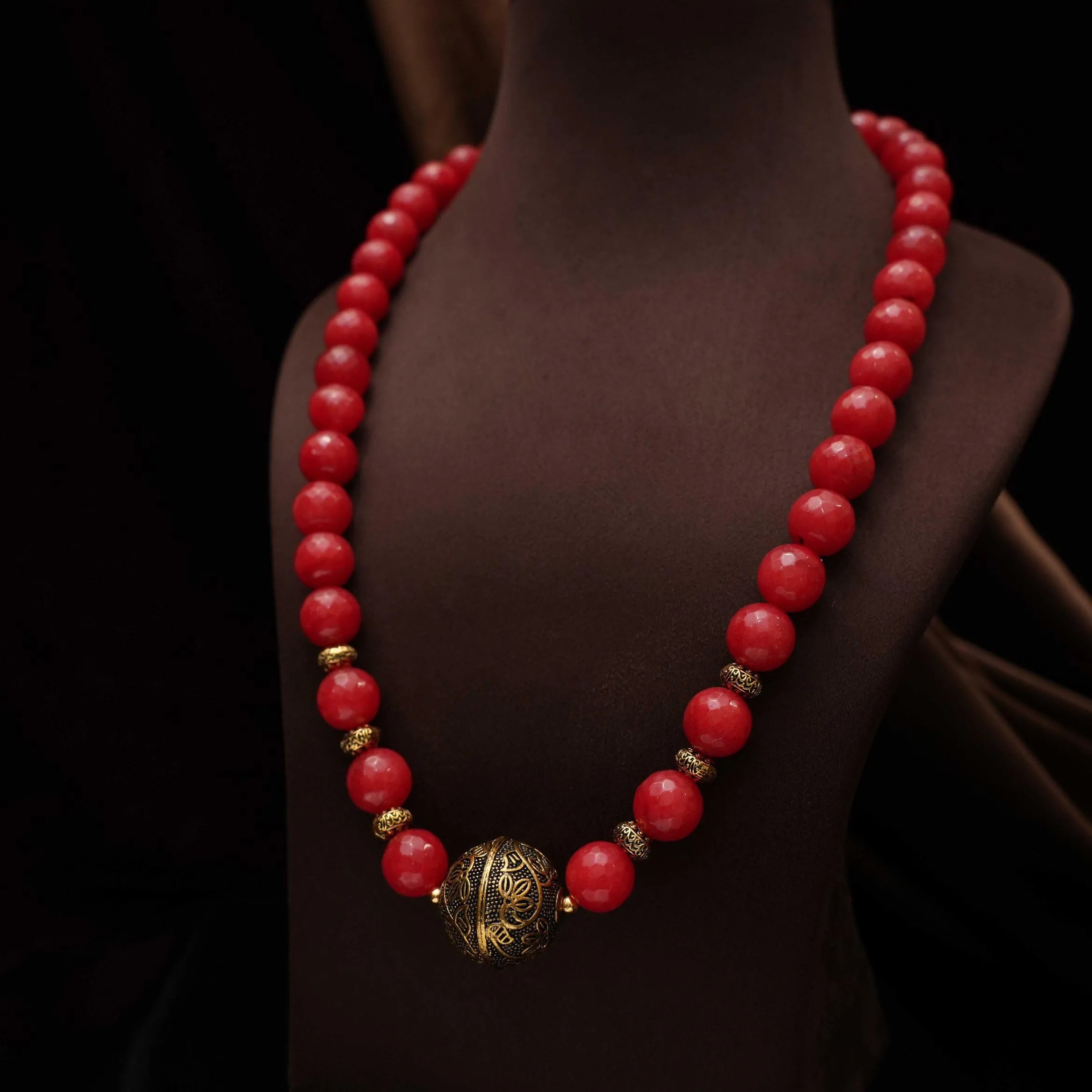 Akshi Beaded Necklace