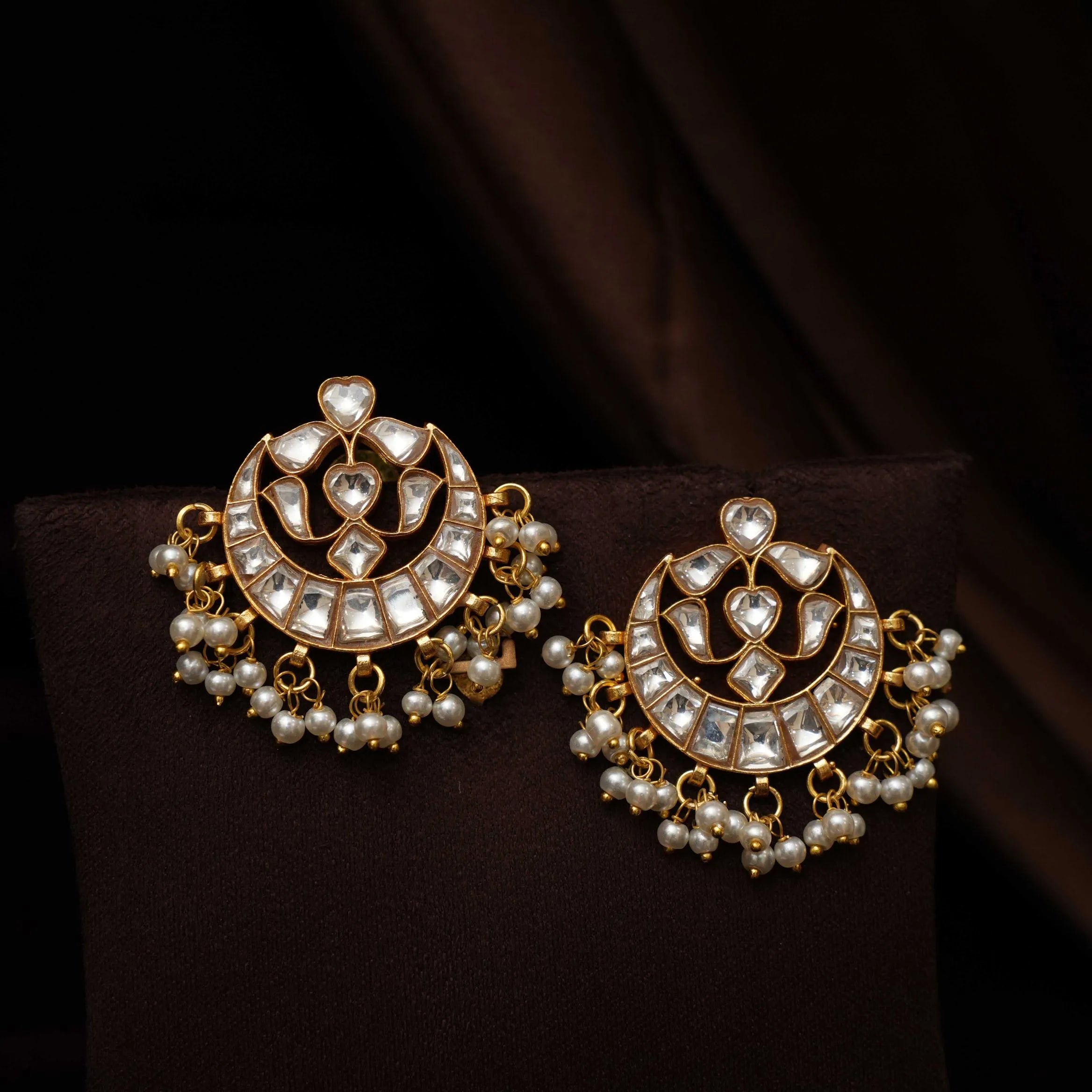 Ambika Antique Choker - White