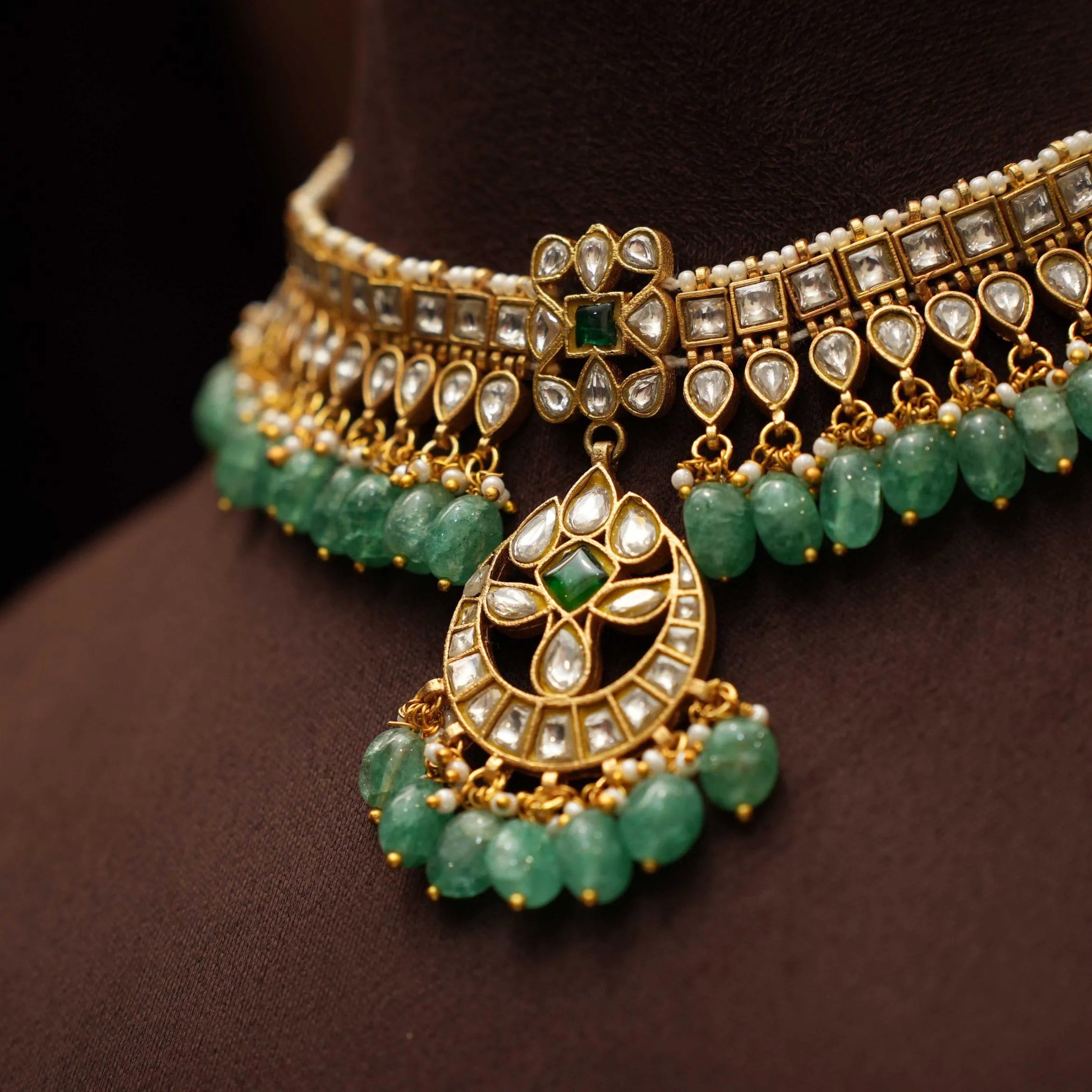 Ananta Polki Choker - White