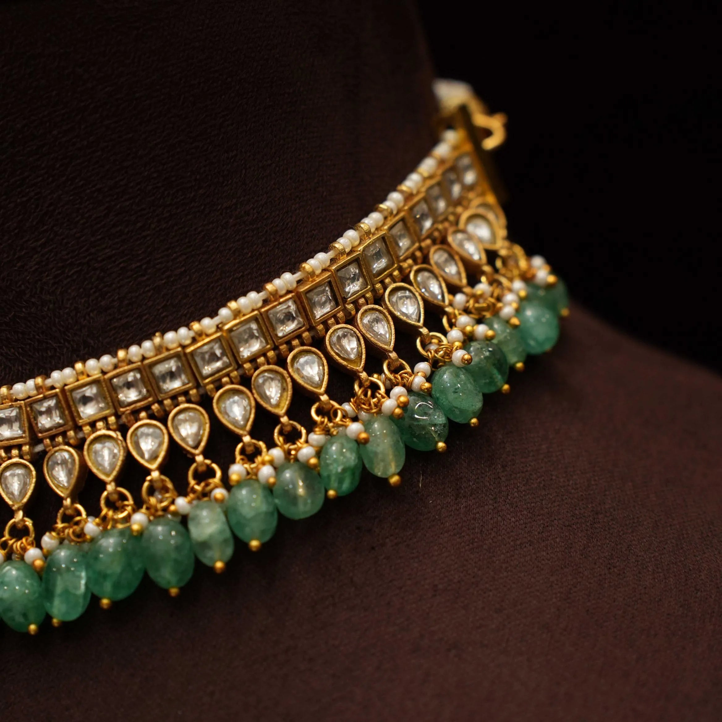 Ananta Polki Choker - White