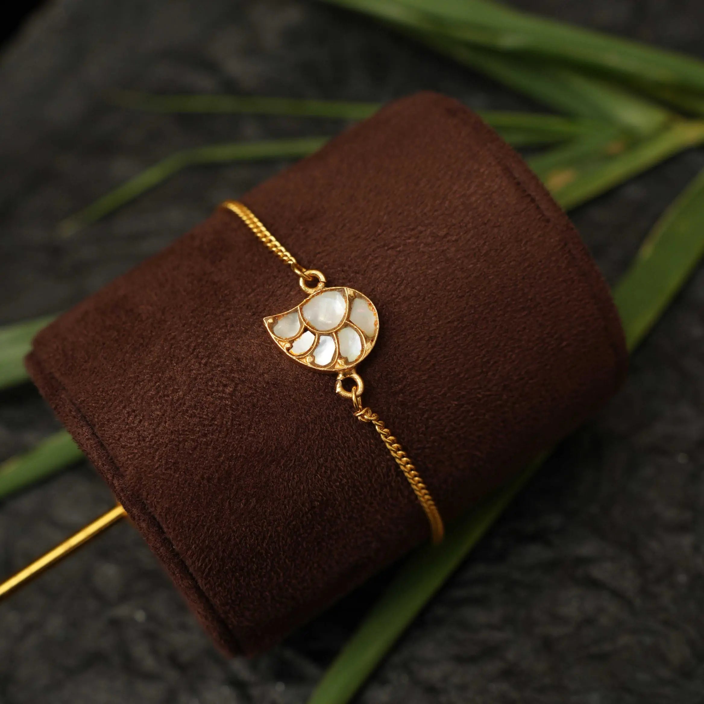 Anisa Silver Bracelet - White