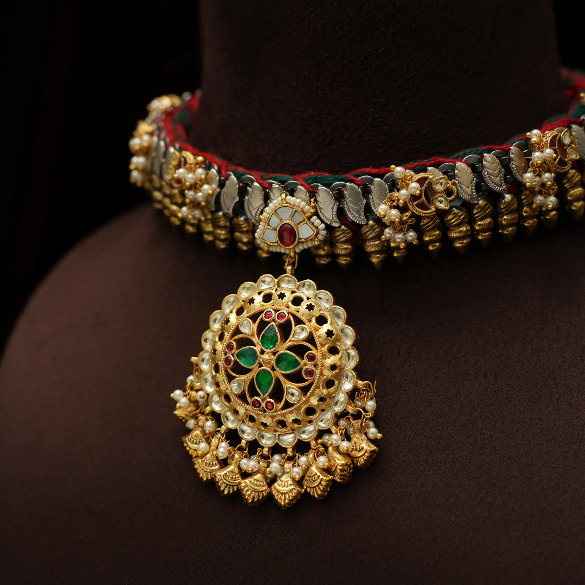 Anouka Victorian Polki Necklace - Zelia