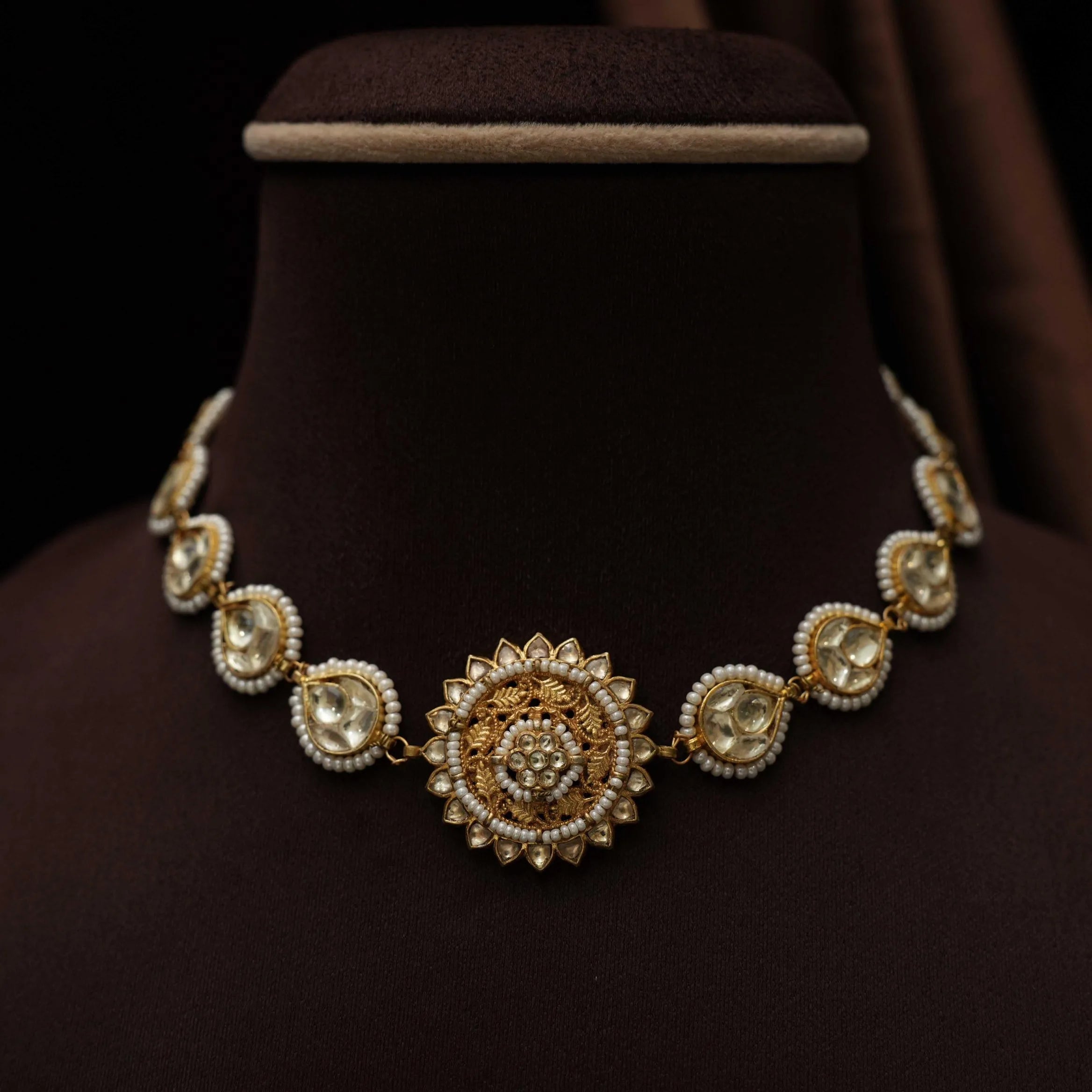 Apeshka Polki Choker - Floral