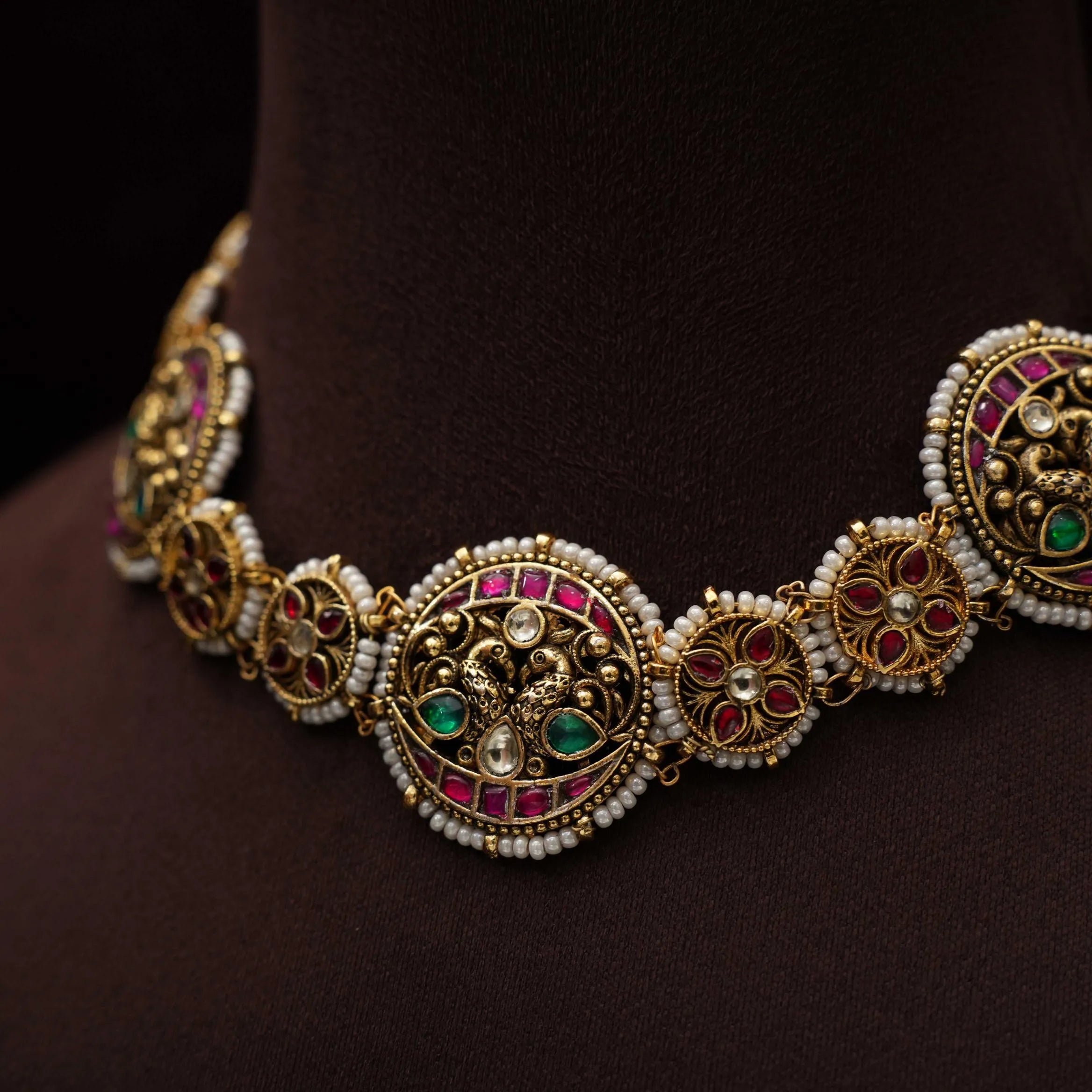 Apeshka Polki Choker - Jaya