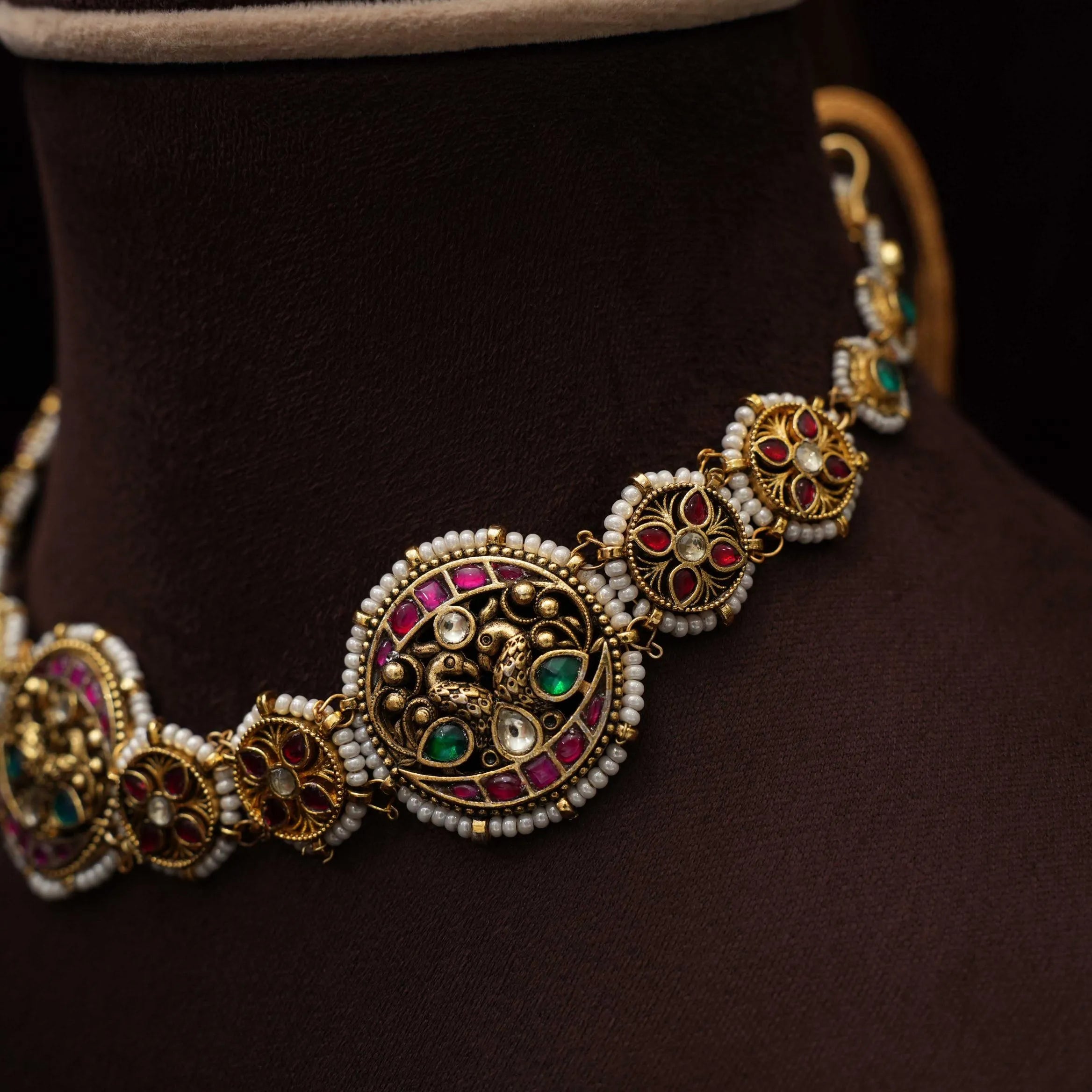 Apeshka Polki Choker - Jaya