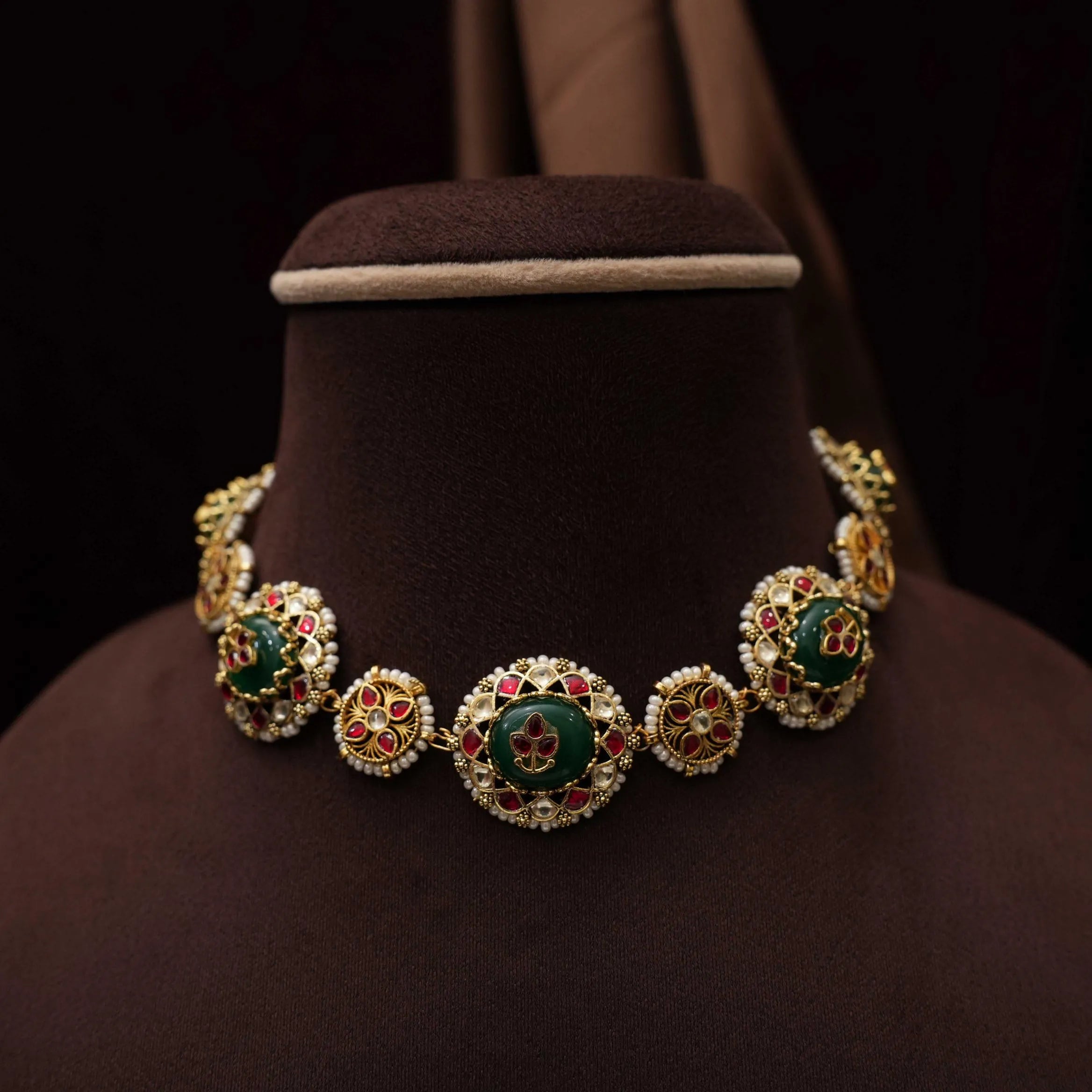 Apeshka Polki Choker - Kavi