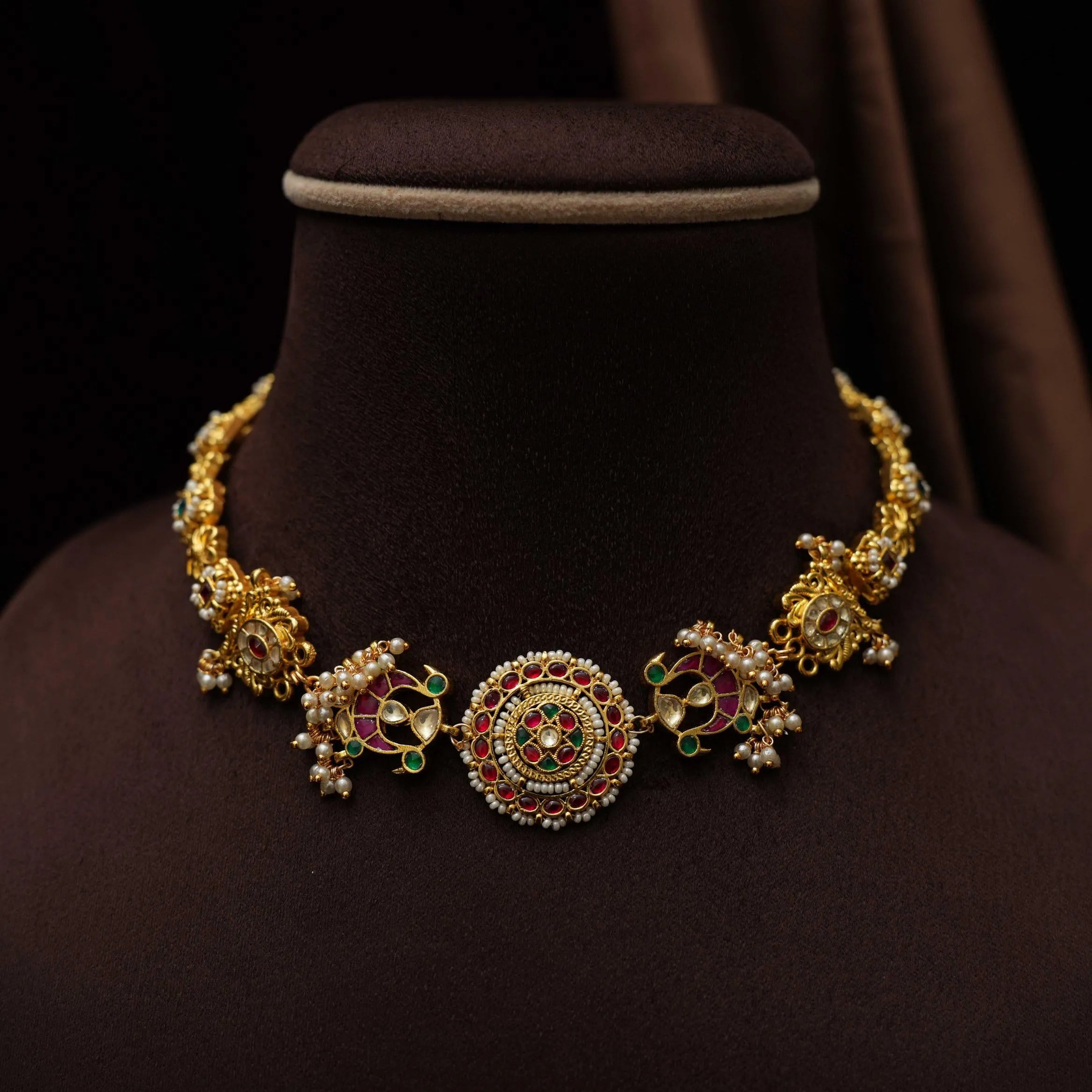 Apeshka Polki Choker - Ladhi
