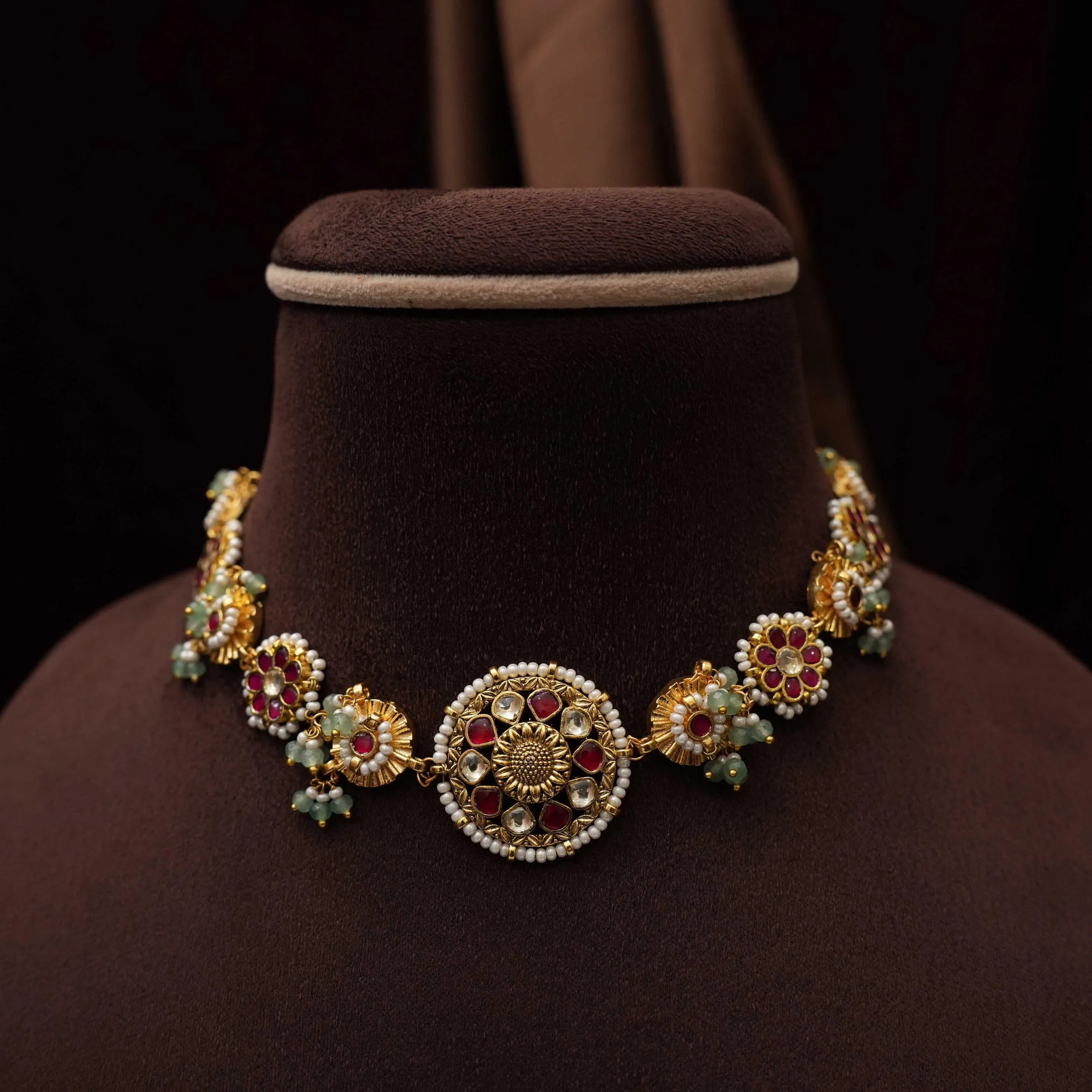 Apeshka Polki Choker - Liya