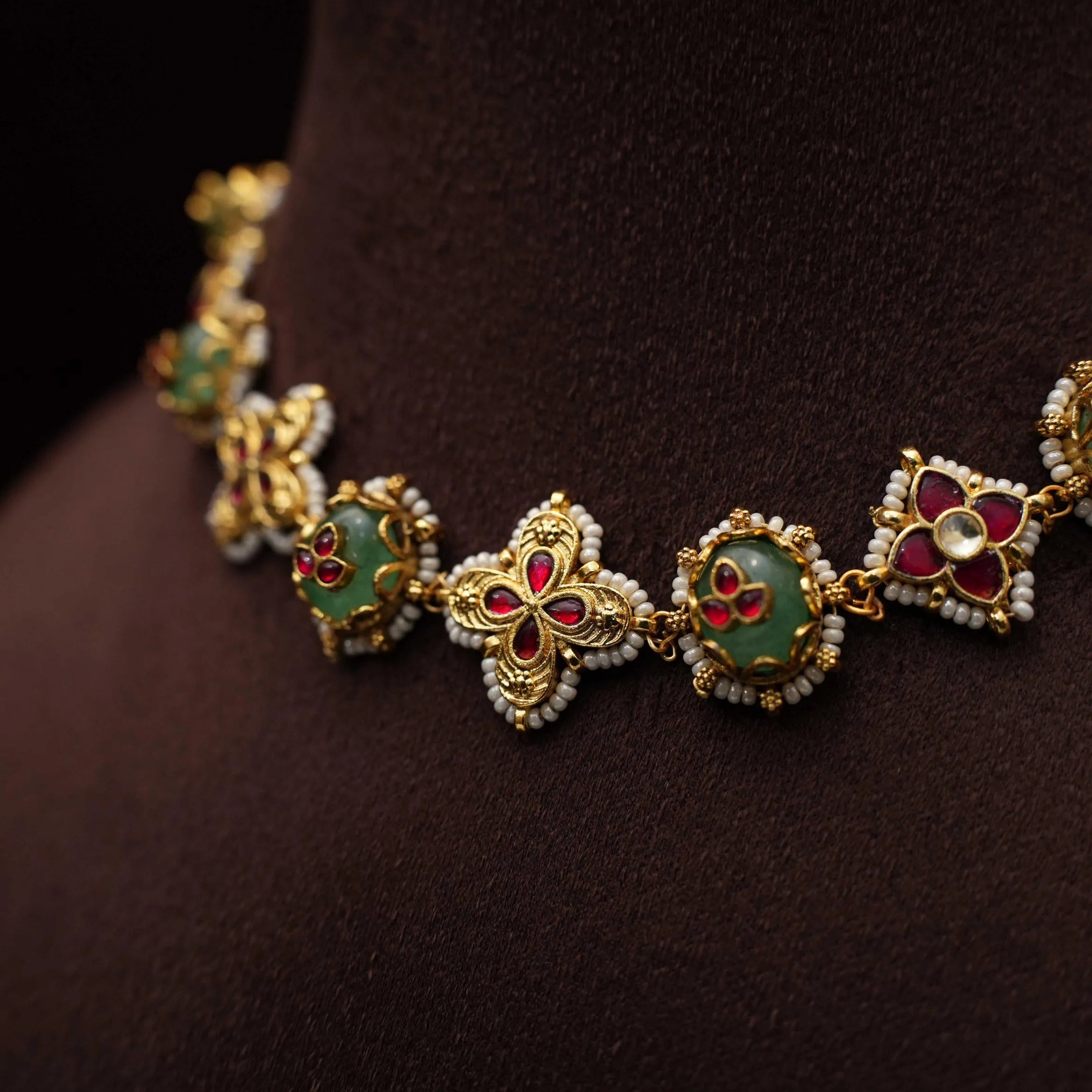 Apeshka Polki Choker - Nidhi