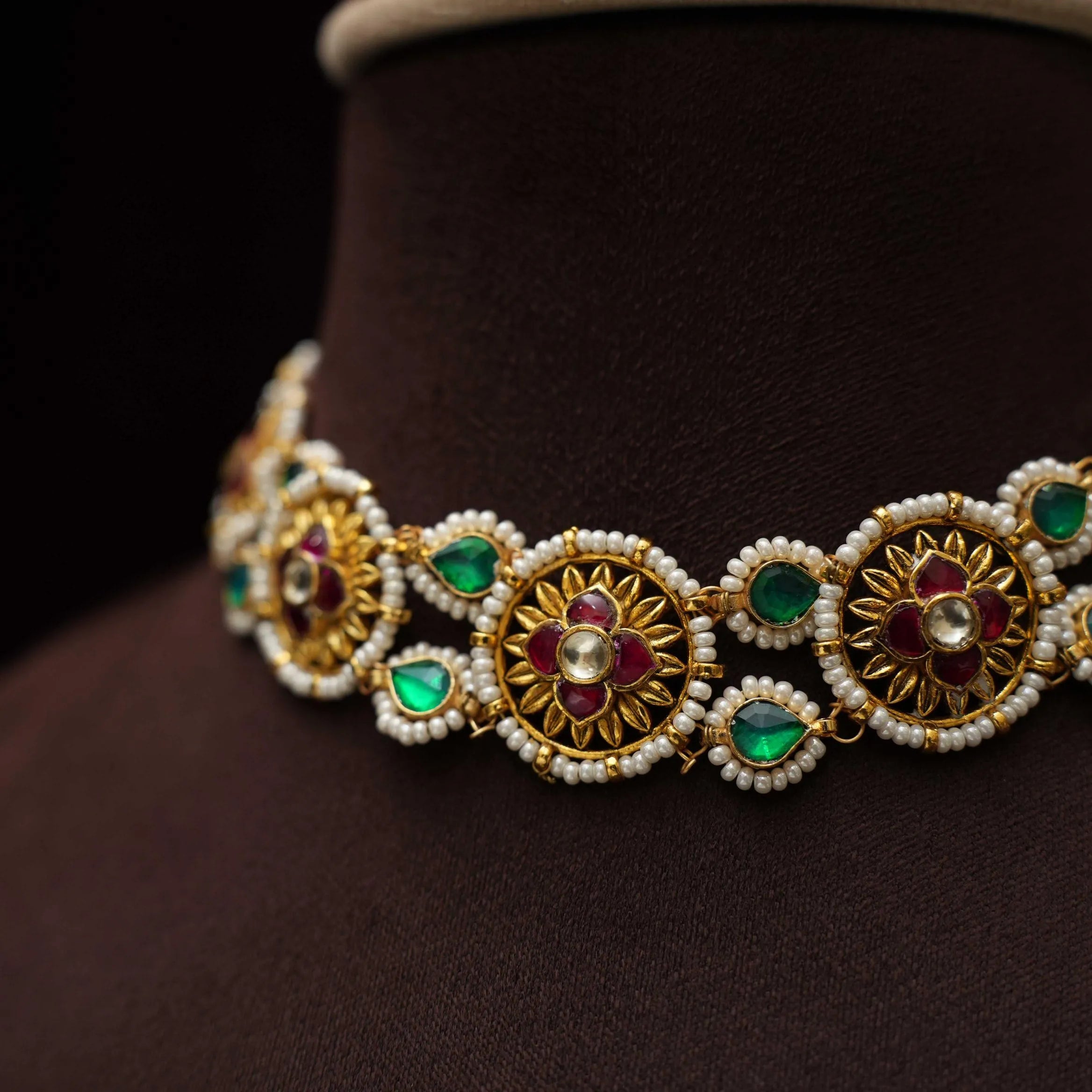 Apeshka Polki Choker - Pia