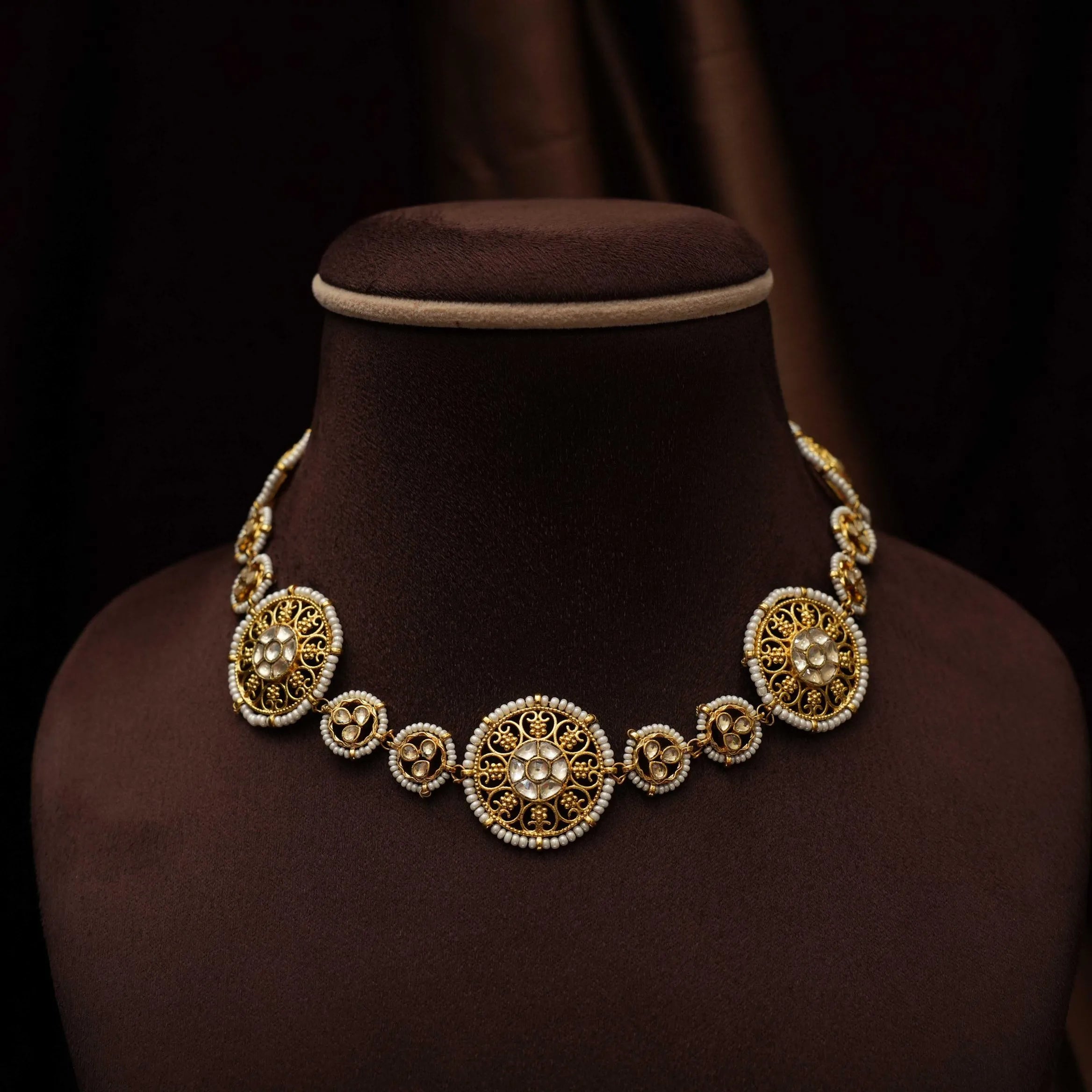 Apeshka Polki Choker - Tama