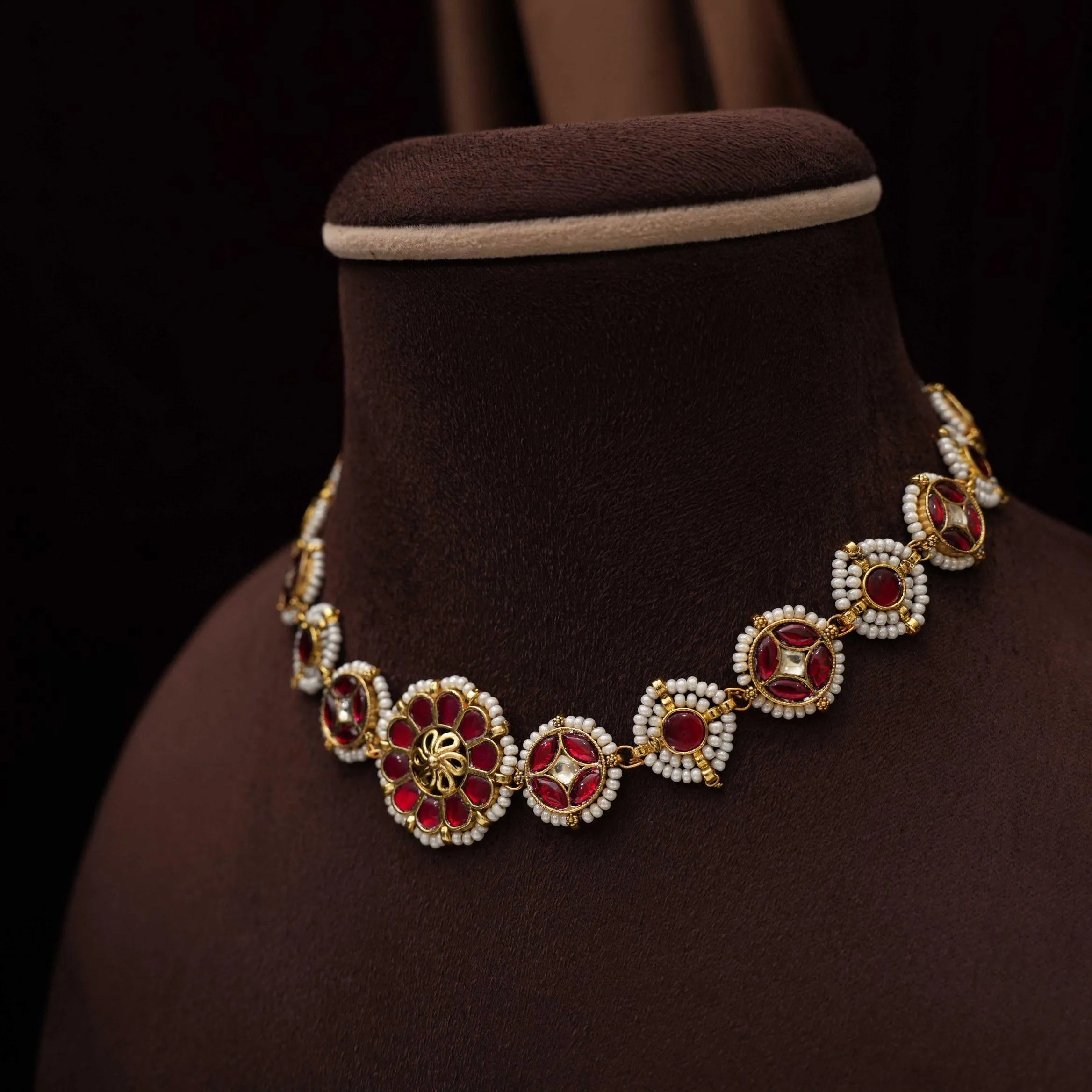 Apeshka Polki Choker - Zara