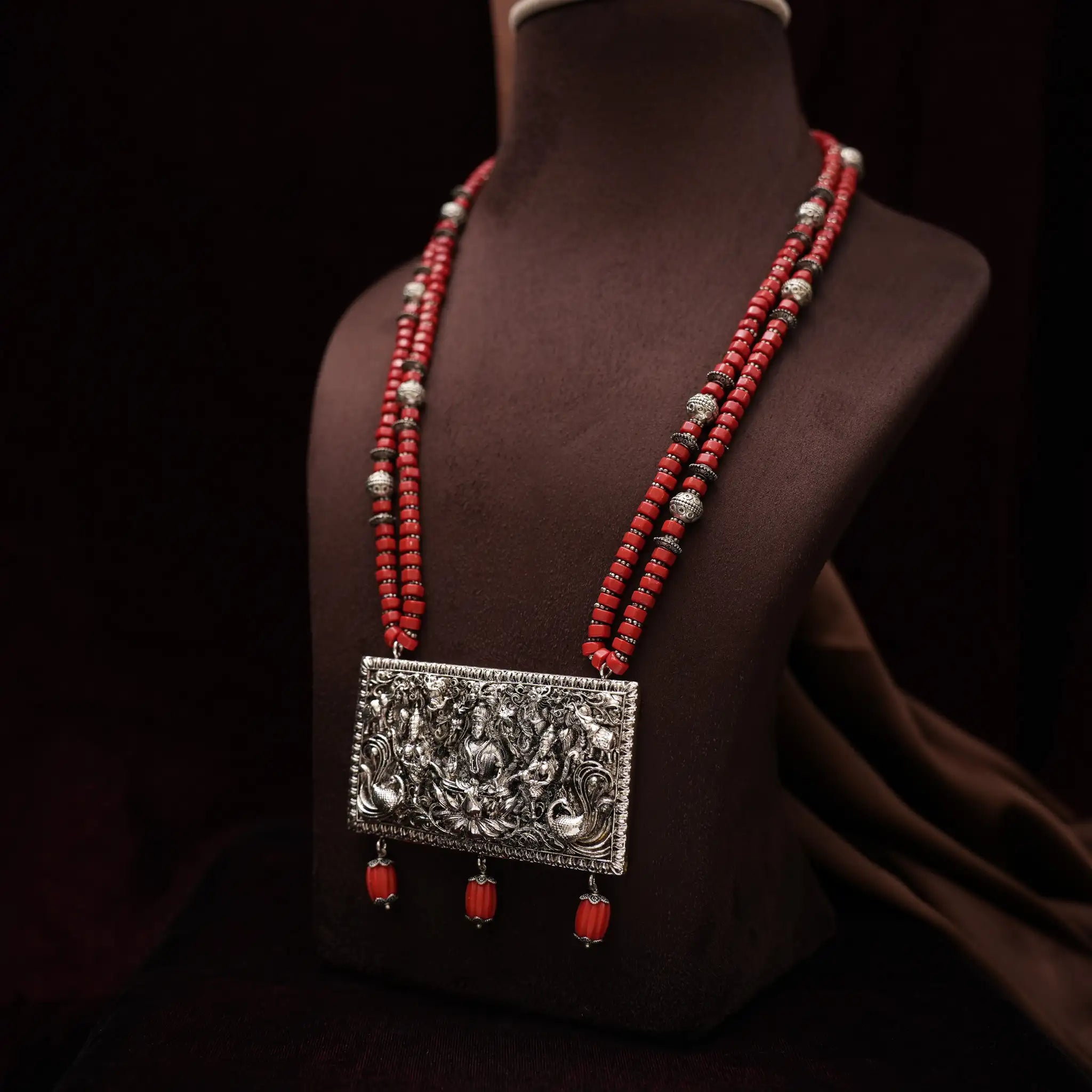 Arbuda Beaded Necklace