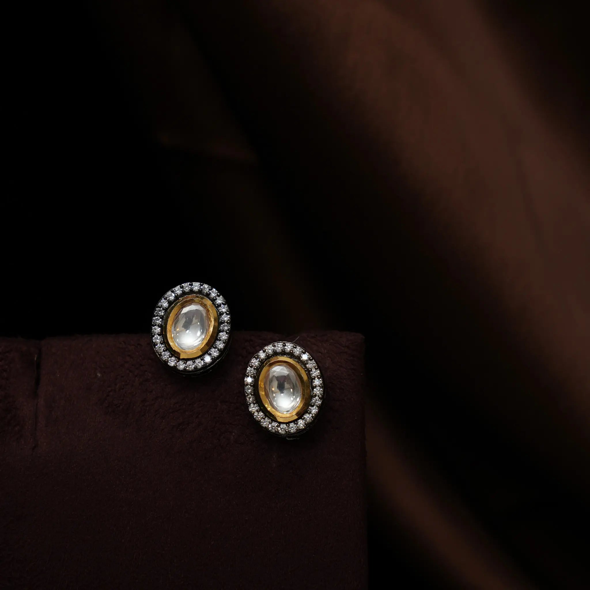 Arghya Victorian Kundan Necklace