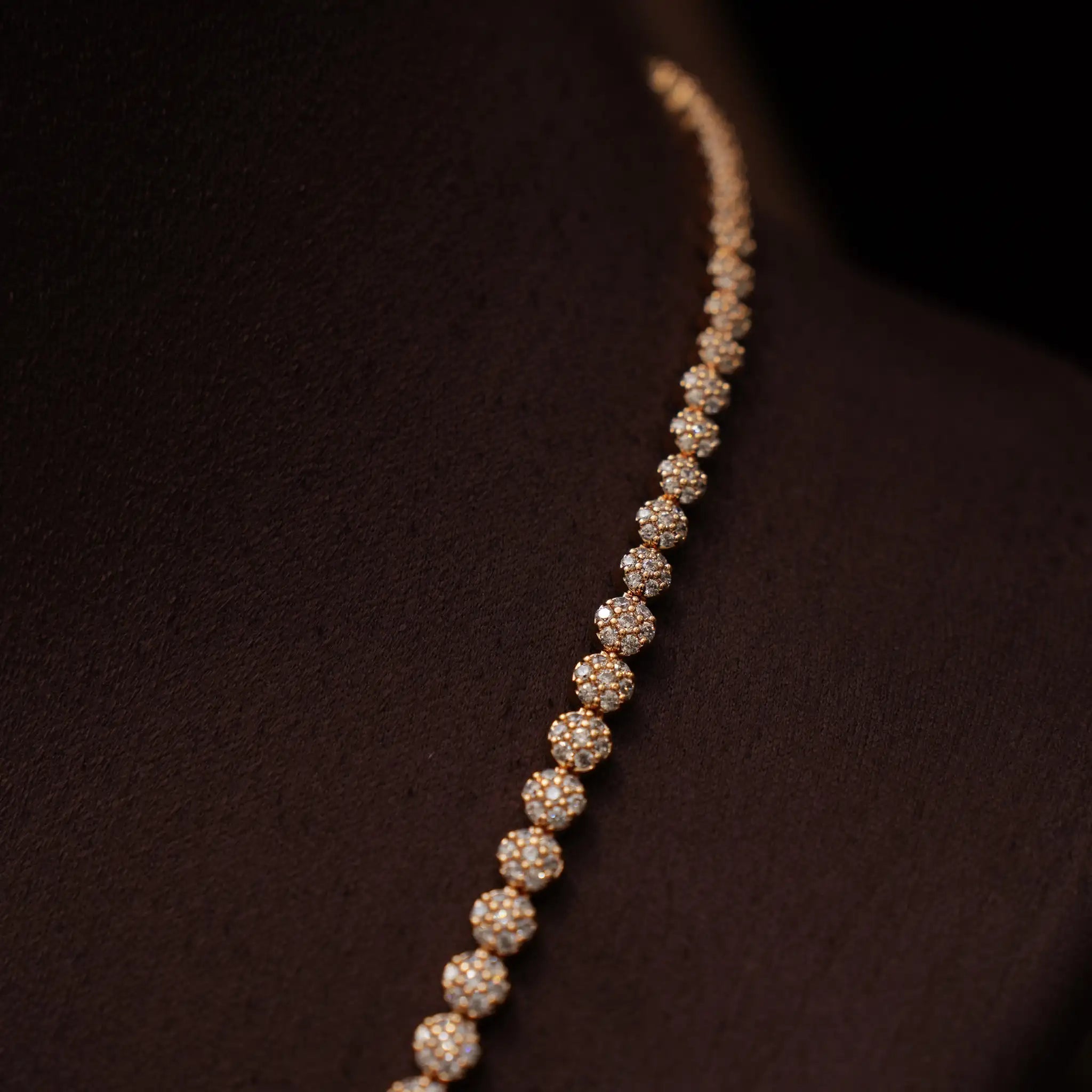 Arna Zircon Necklace