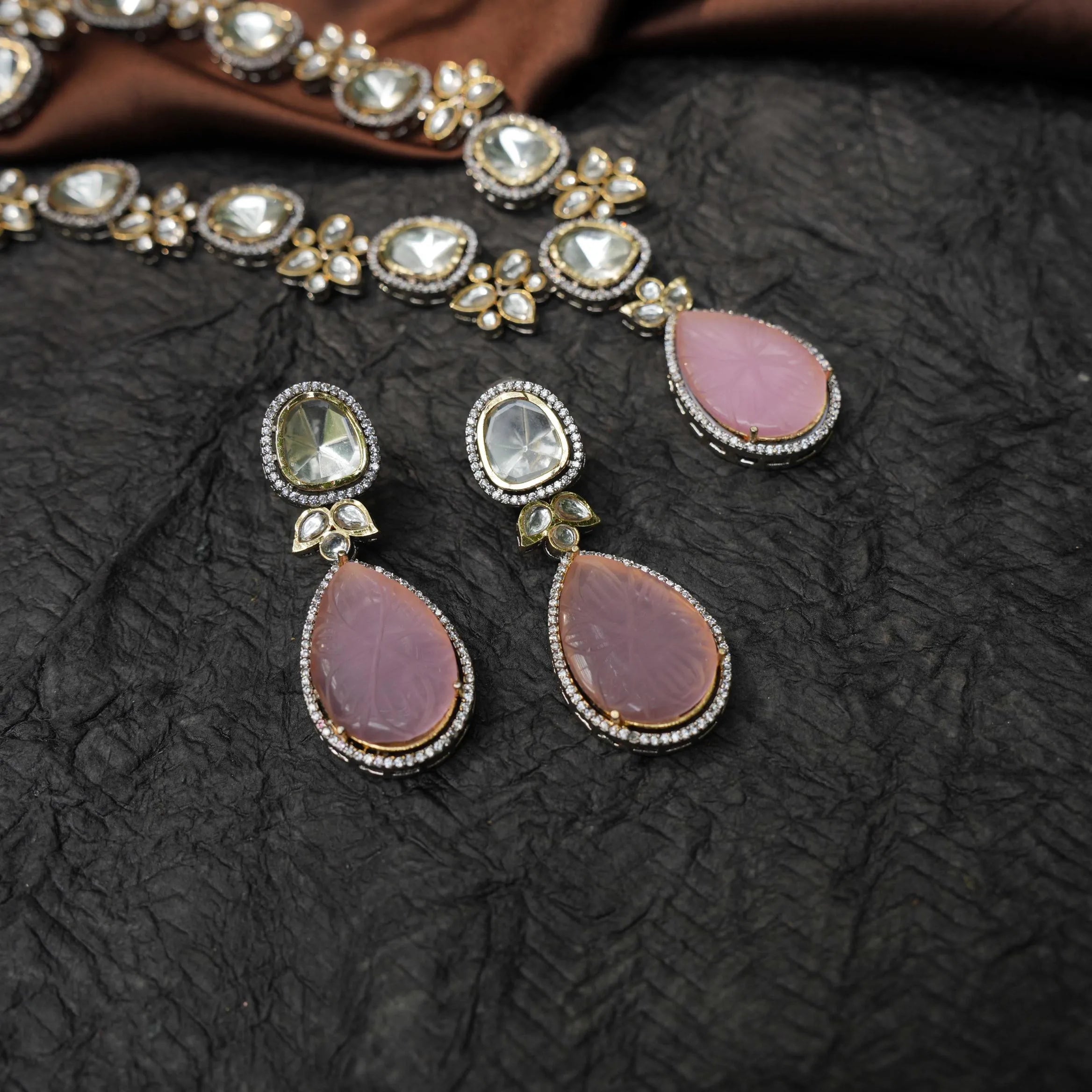 Aruna Victorian Kundan Necklace - Pink