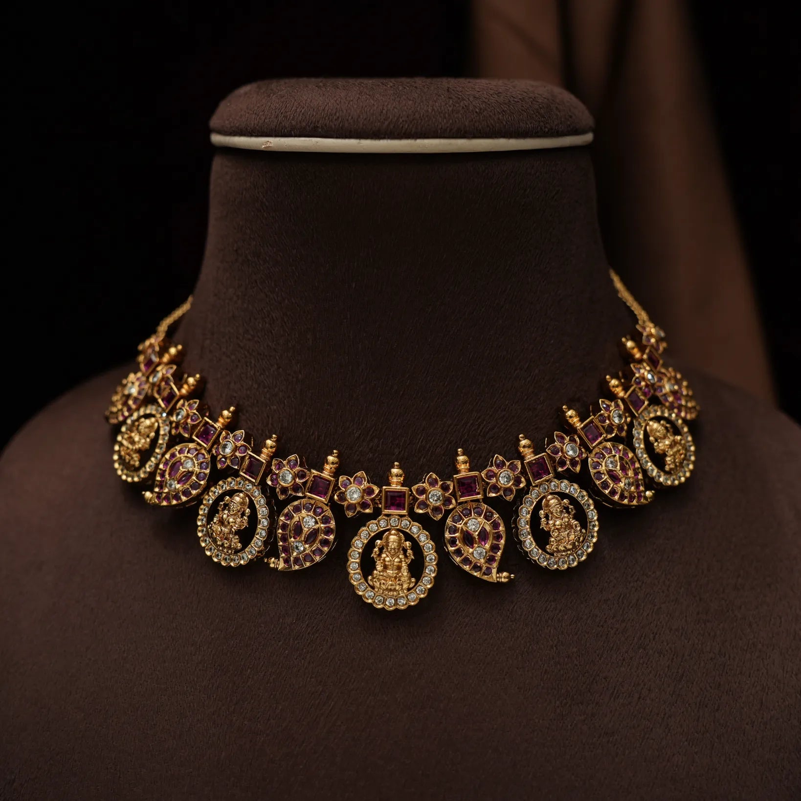 Ashvini Antique Necklace - Red