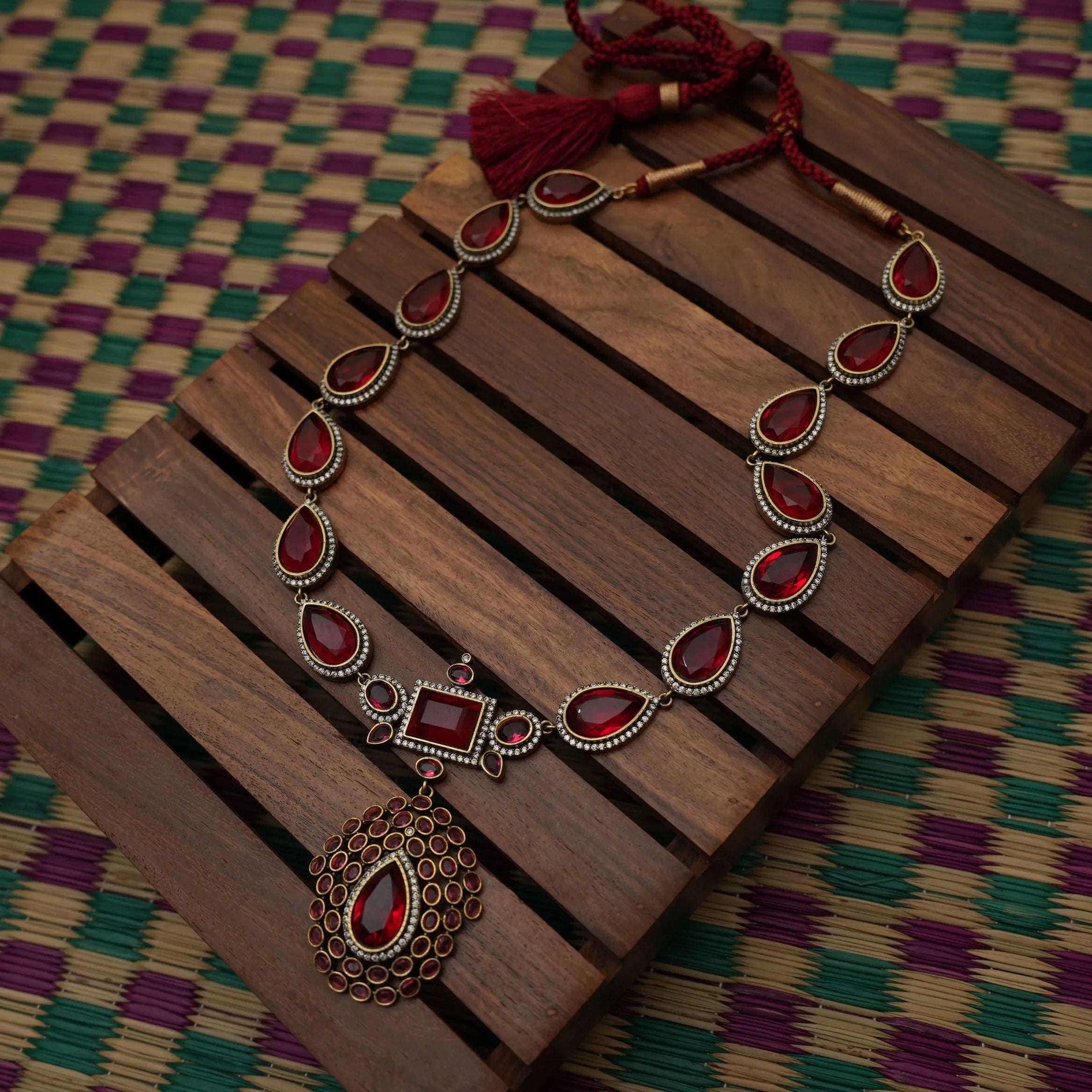 Aswini Polki Necklace - Red