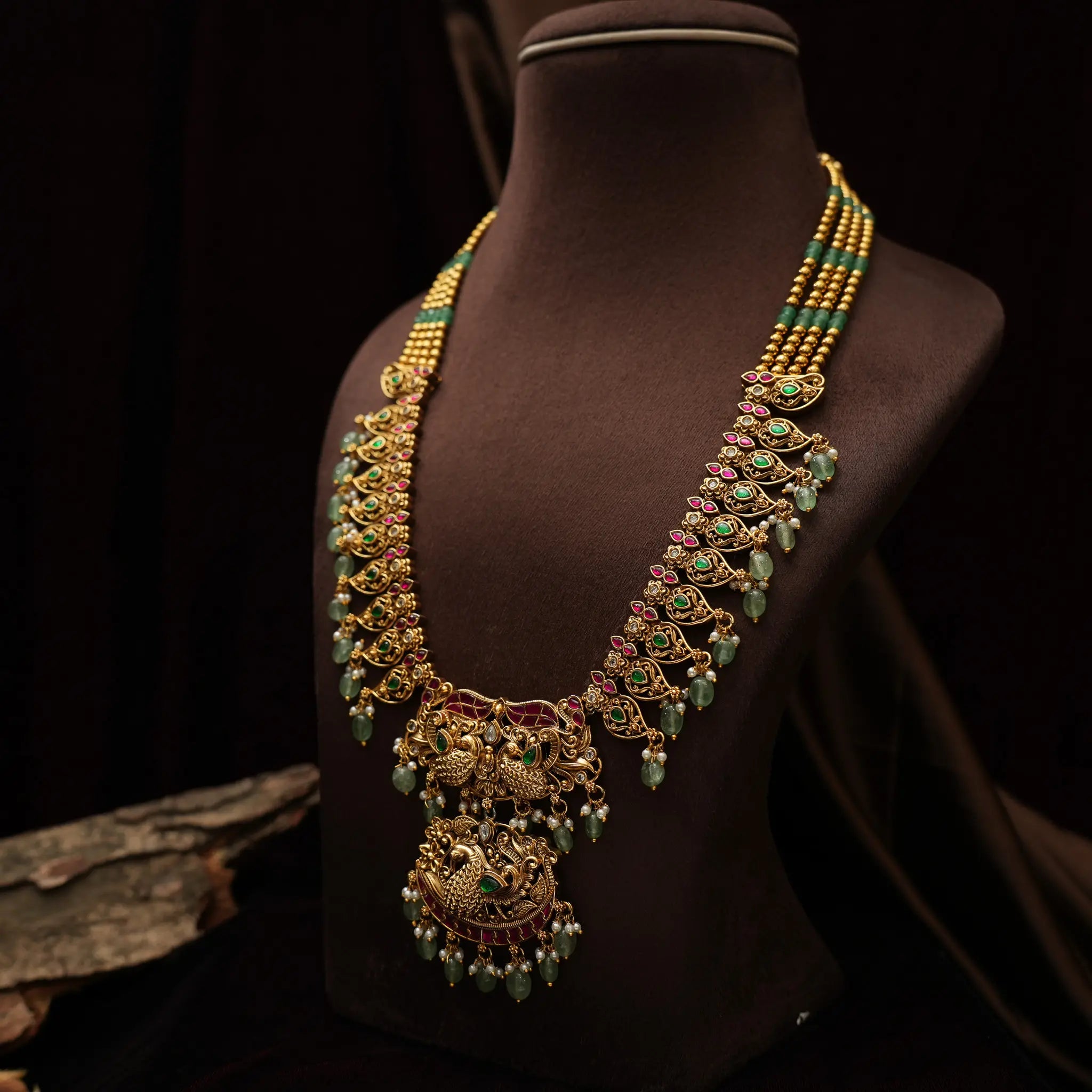 Avantika Antique Necklace - Red