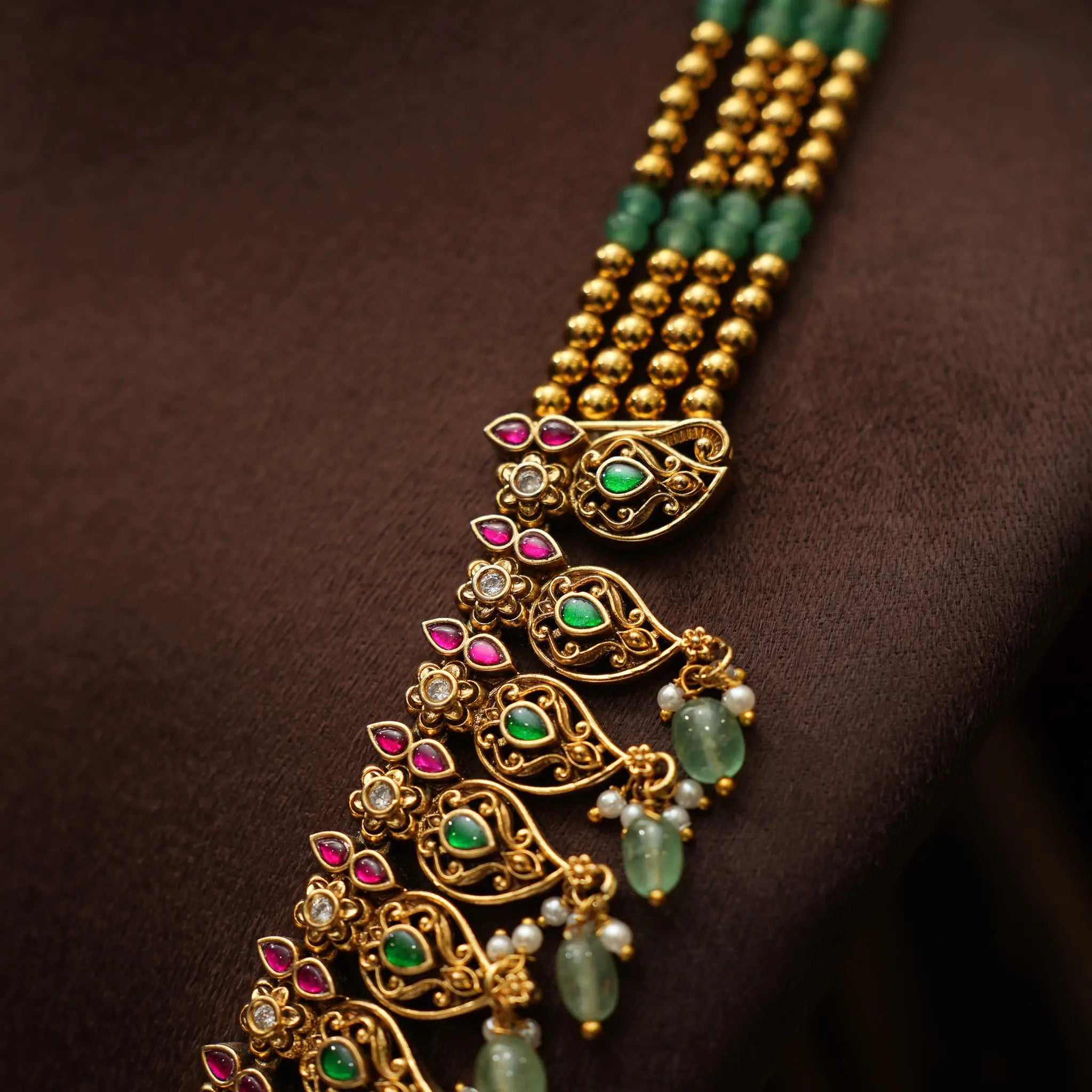 Avantika Antique Necklace - Red