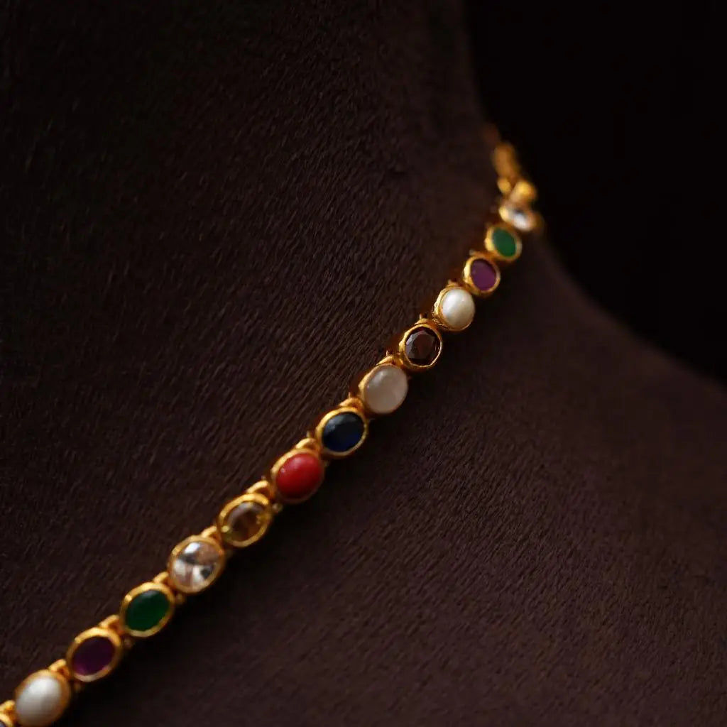 Bageshri Silver Reversible Necklace