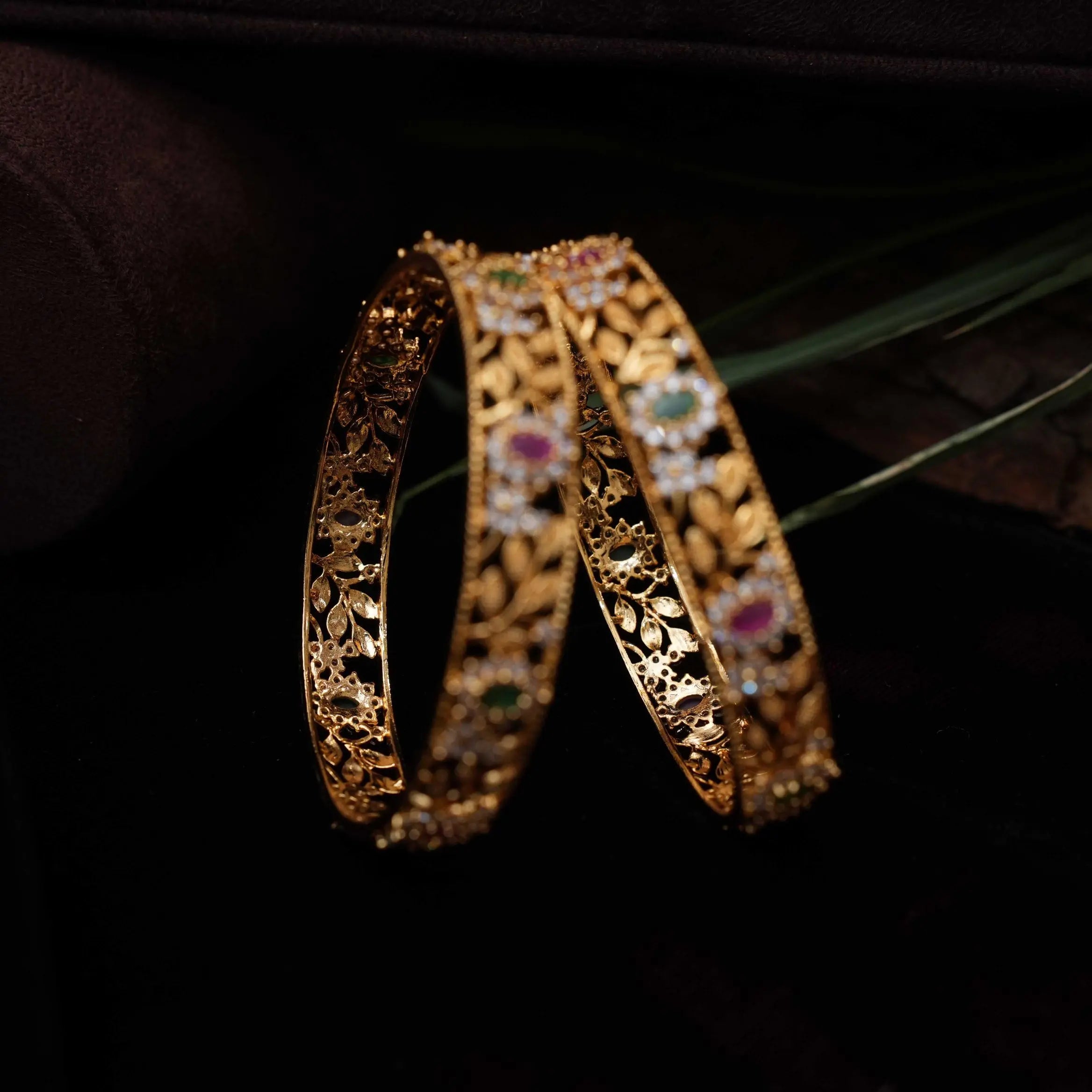 Banhi Antique Bangles