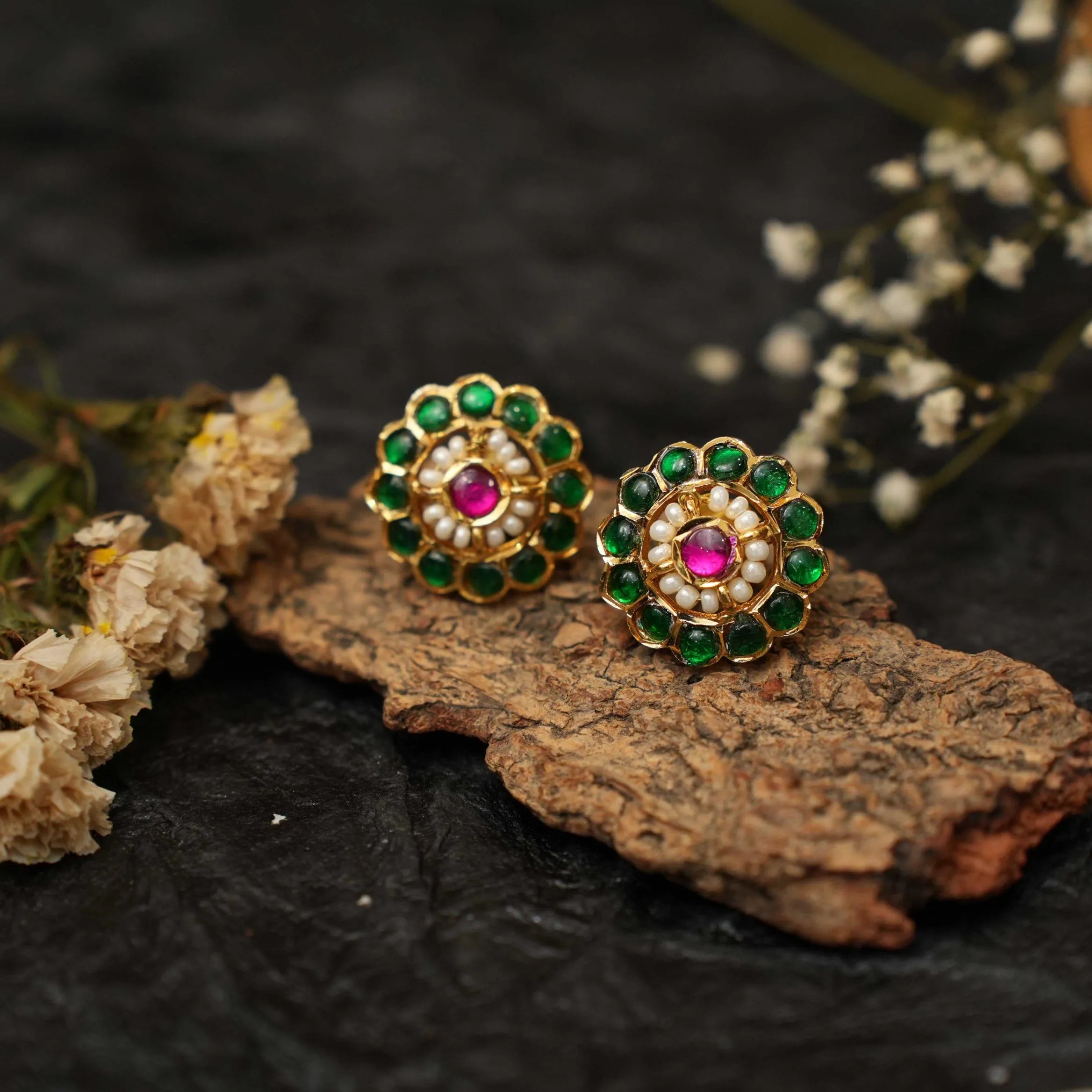 Basra Antique Ear Stud - Green