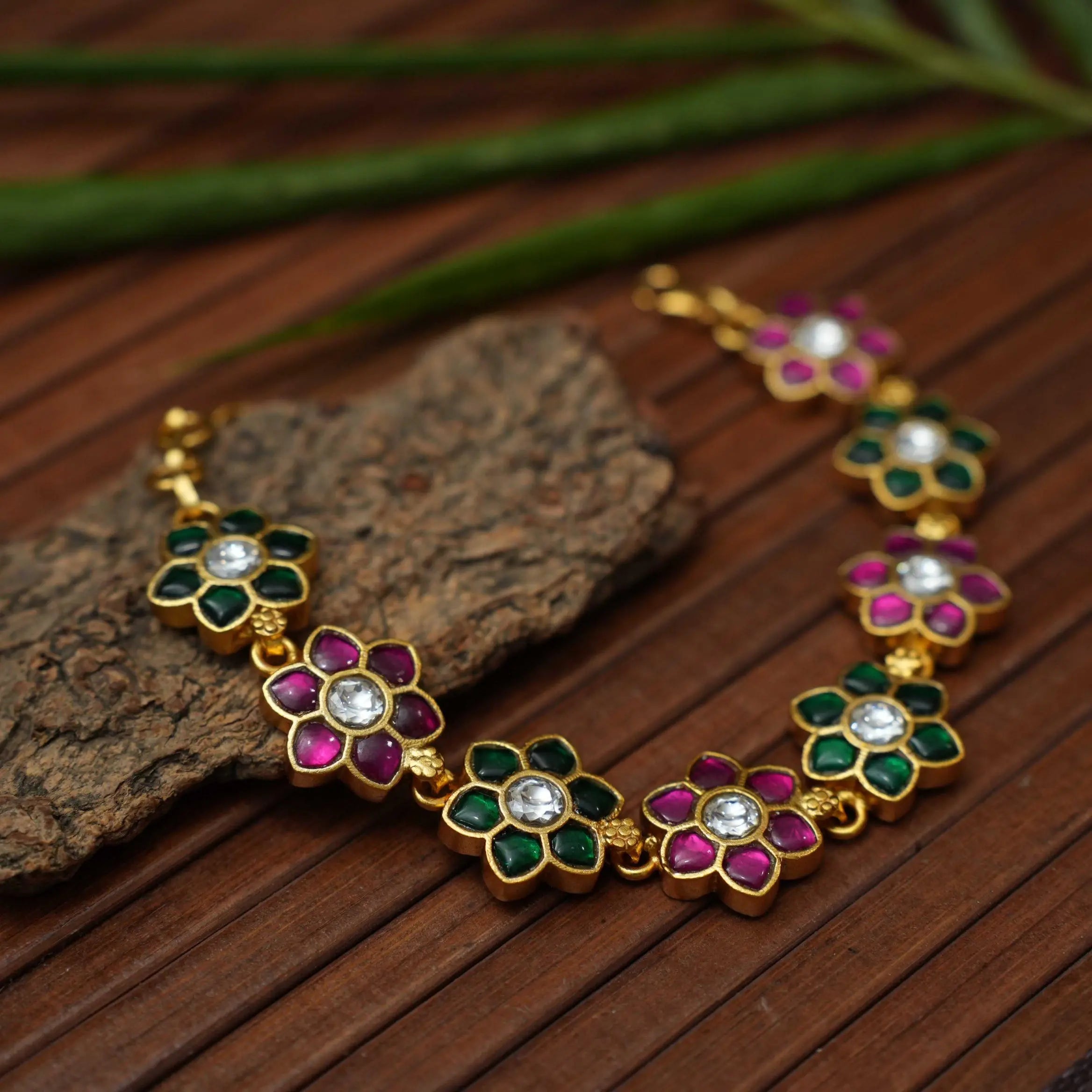 Beshu Silver Bracelet - Multicolor