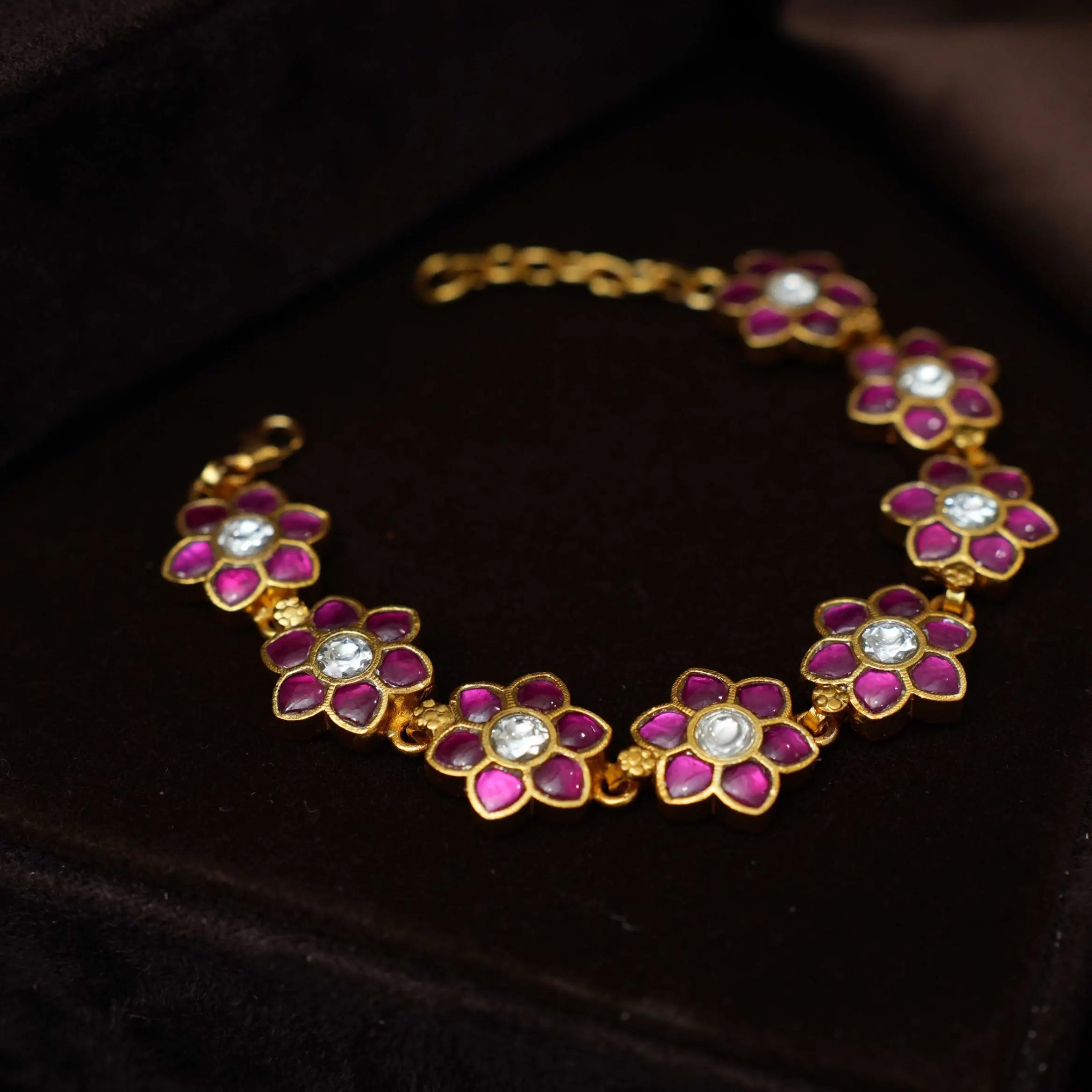 Beshu Silver Bracelet - Reddish Pink