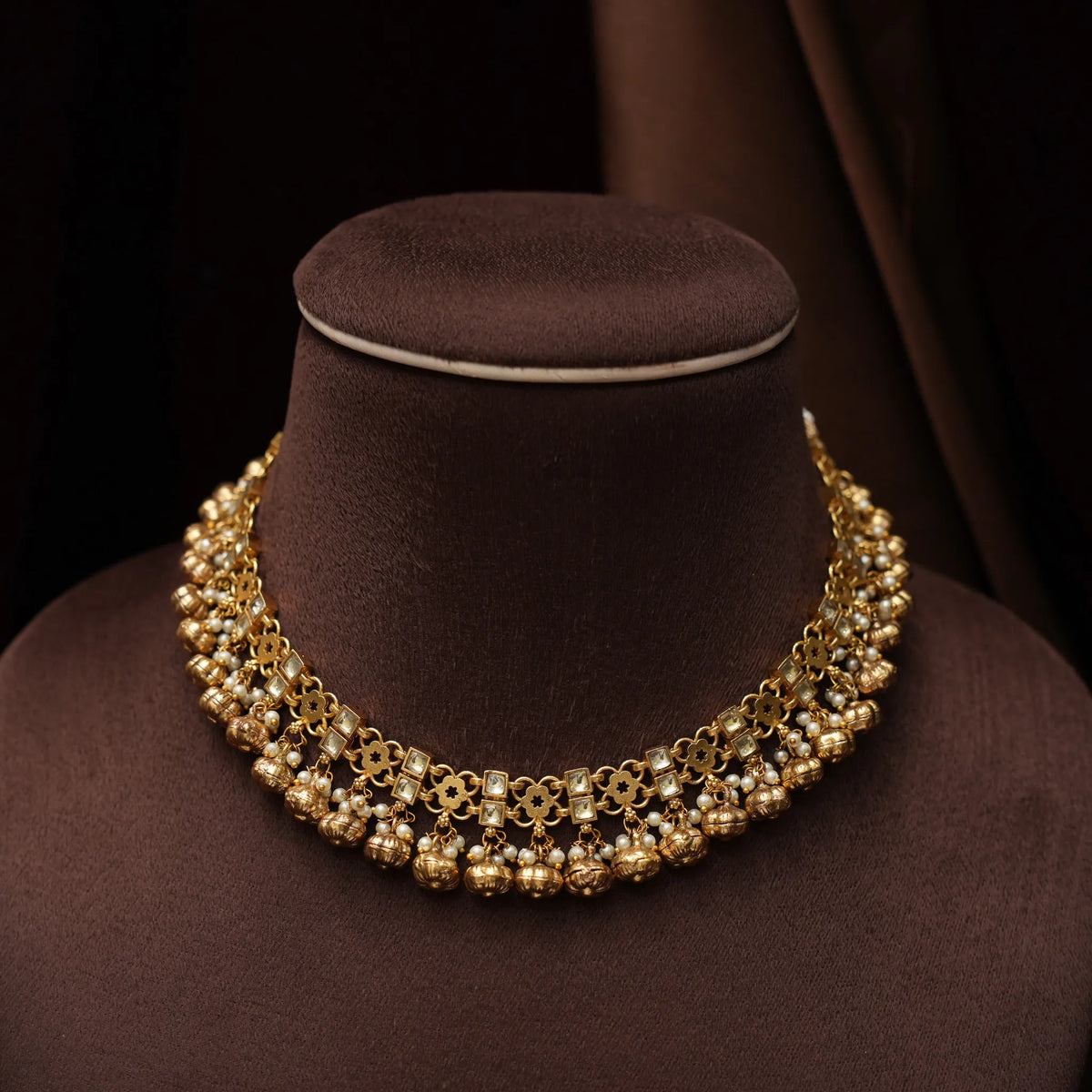 Bhrithi Antique Choker - White