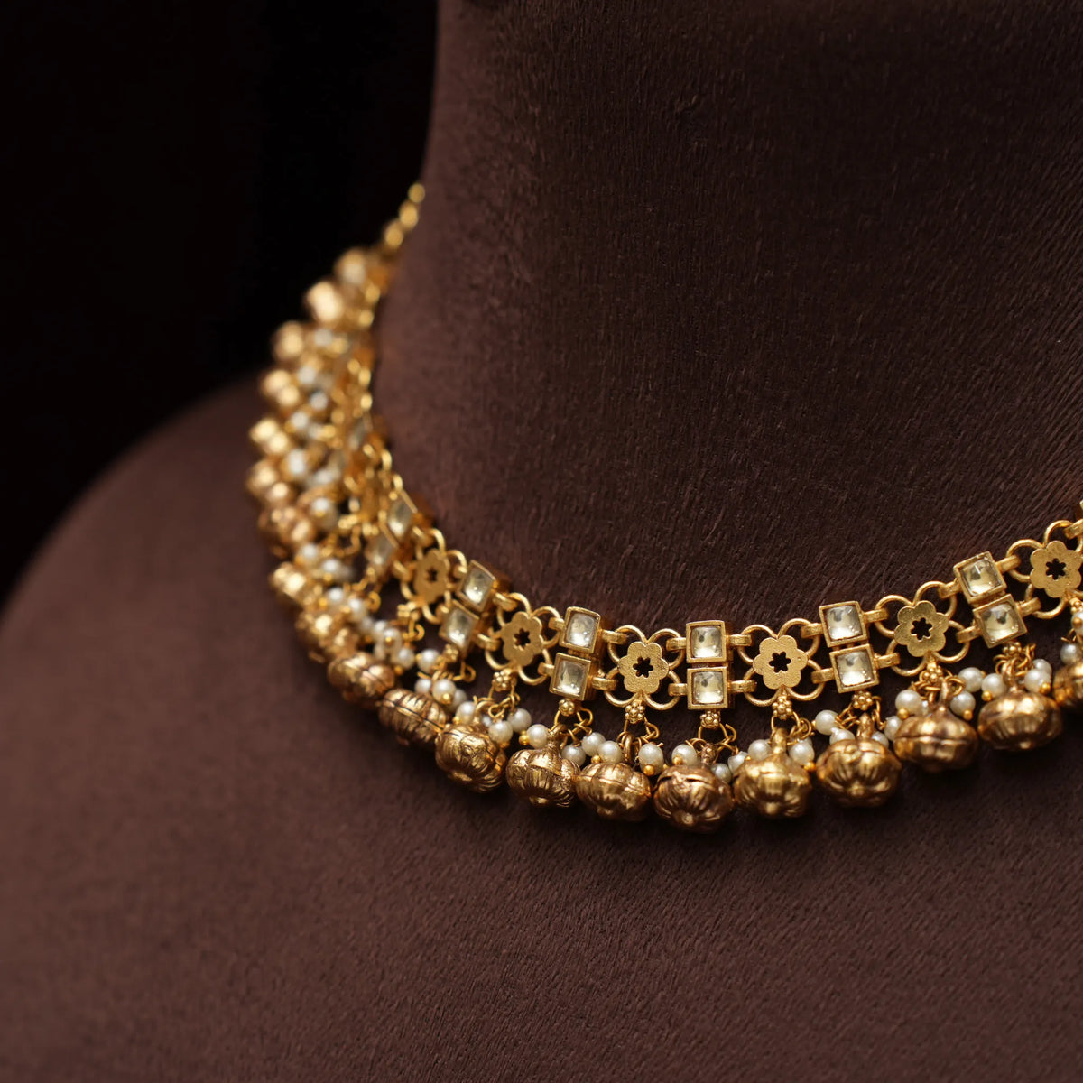Bhrithi Antique Choker - White