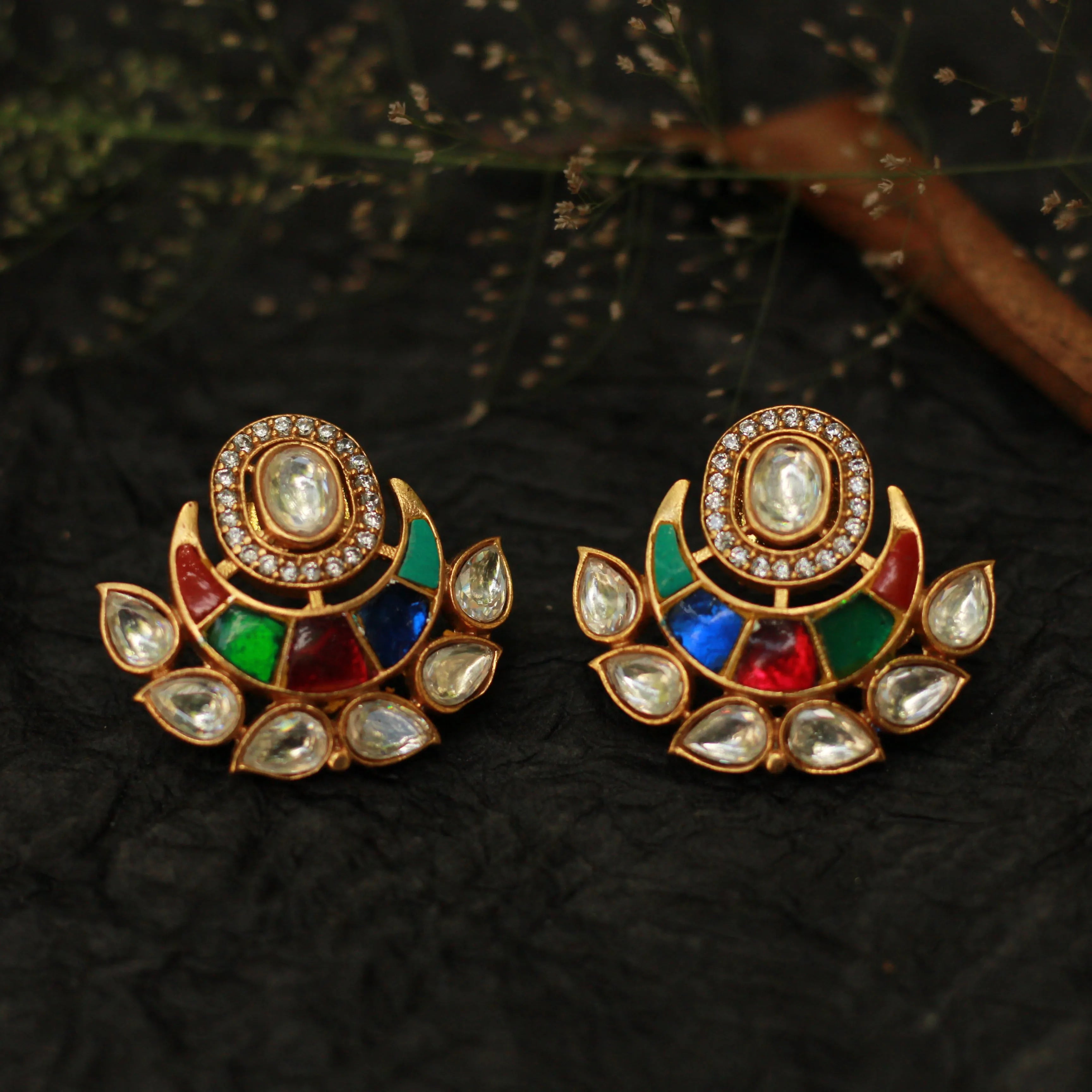 Chand Ear Stud - Multicolor - Rimli Boutique